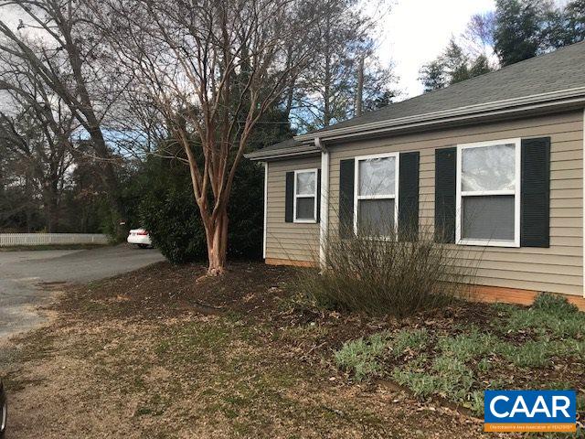 109 CHELSEA DR Unit: 4