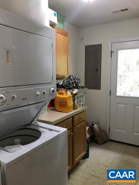 109 CHELSEA DR Unit: 4