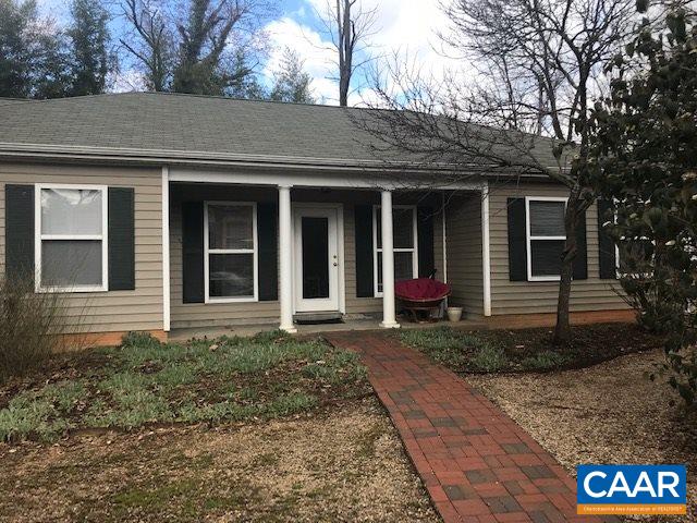 109 CHELSEA DR Unit: 4