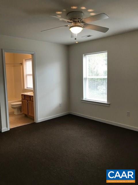 109 CHELSEA DR Unit: 4