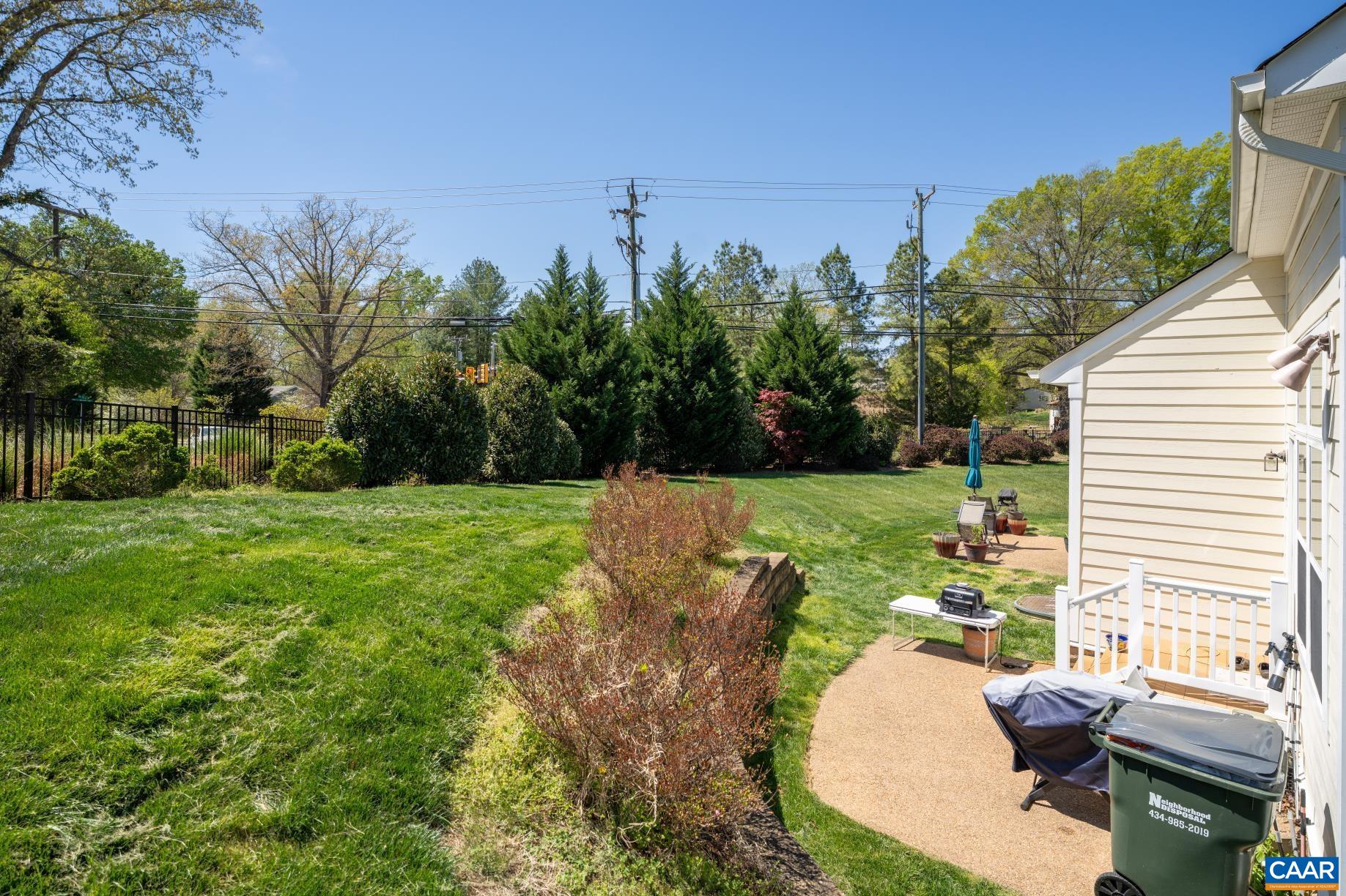1549 SAWGRASS CT