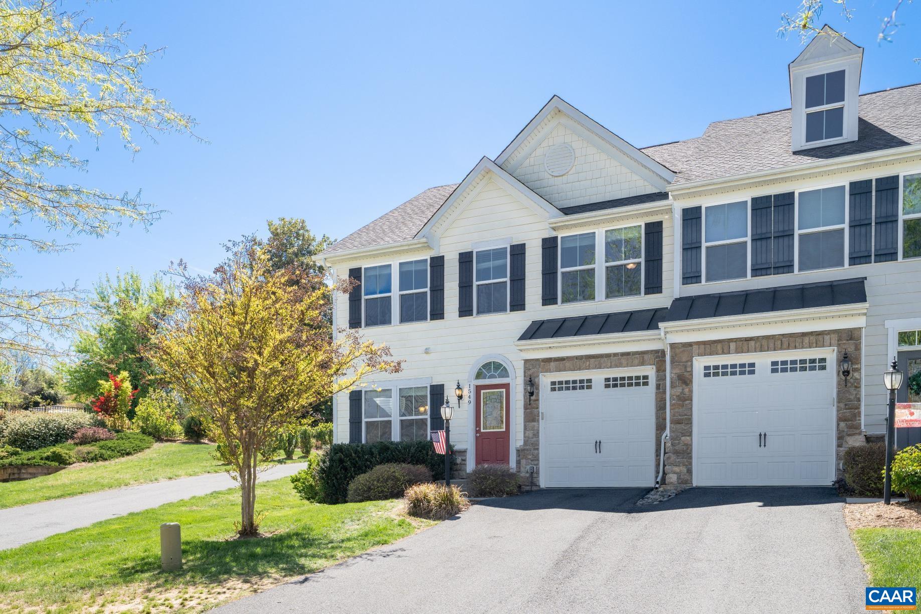 1549 SAWGRASS CT