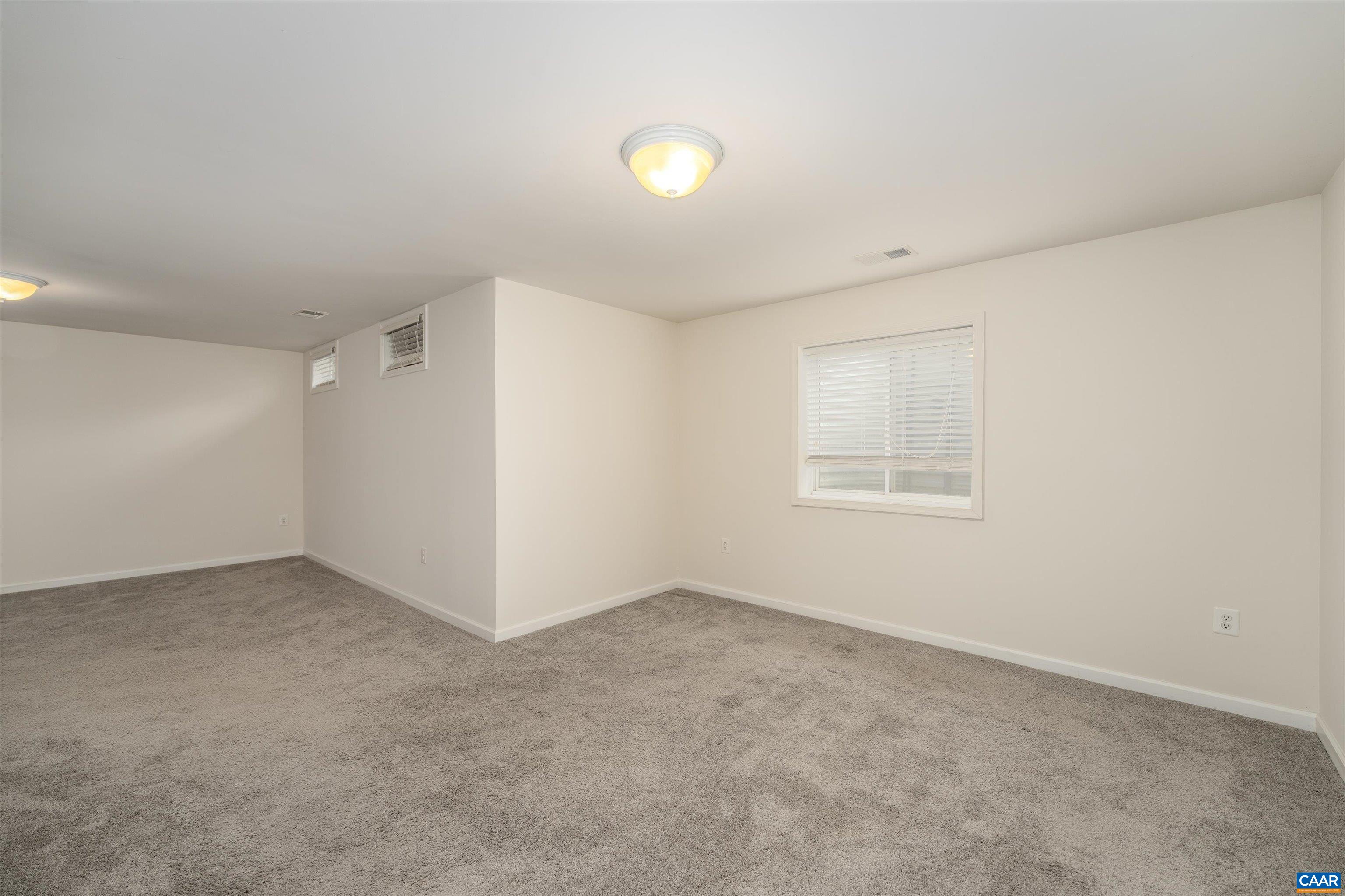 1549 SAWGRASS CT