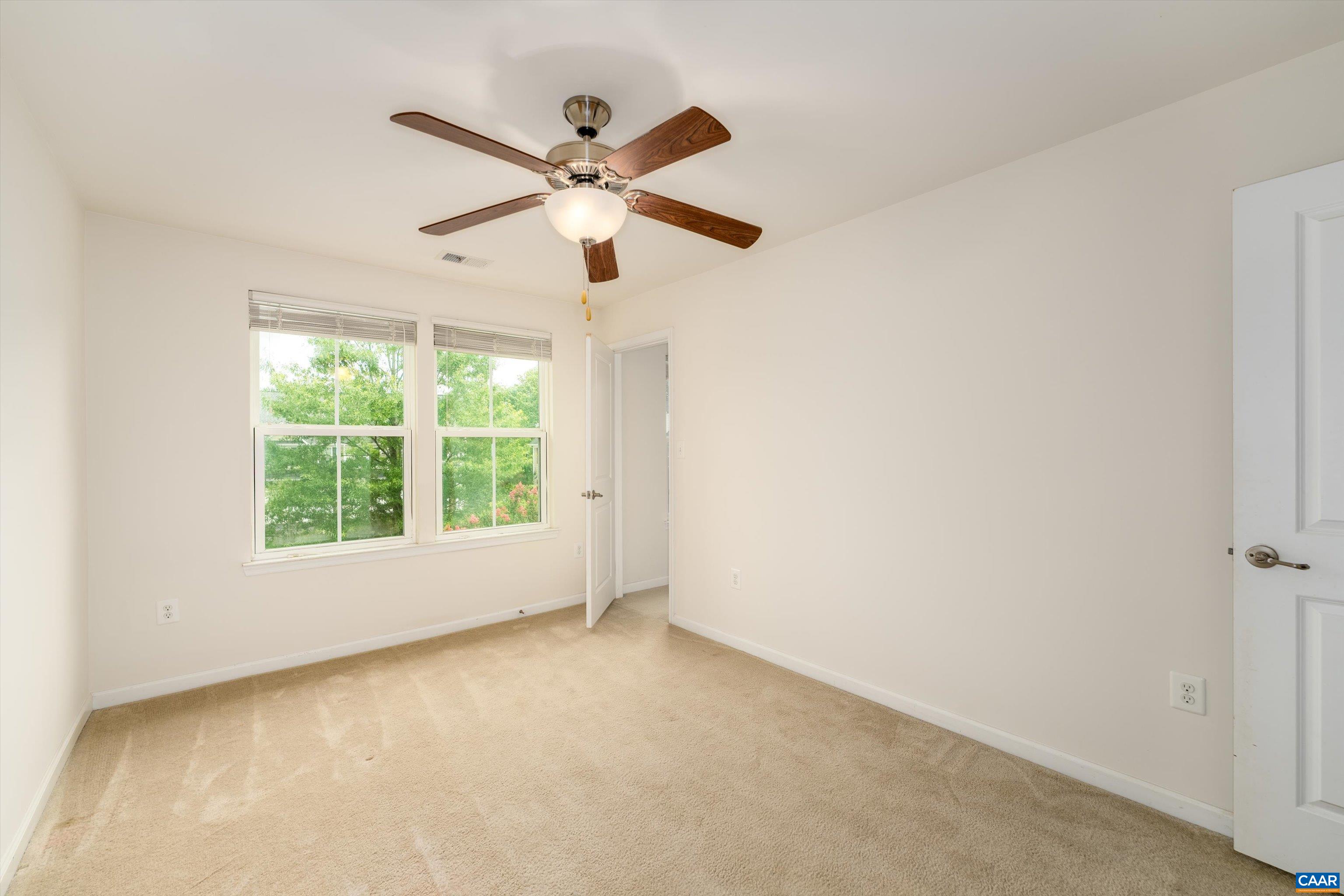 1549 SAWGRASS CT
