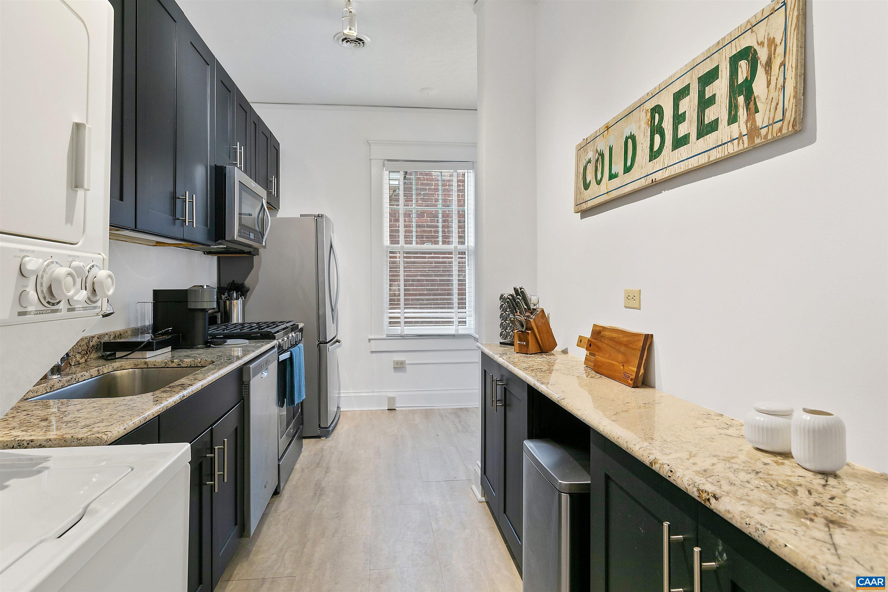 403 ALTAMONT CIR