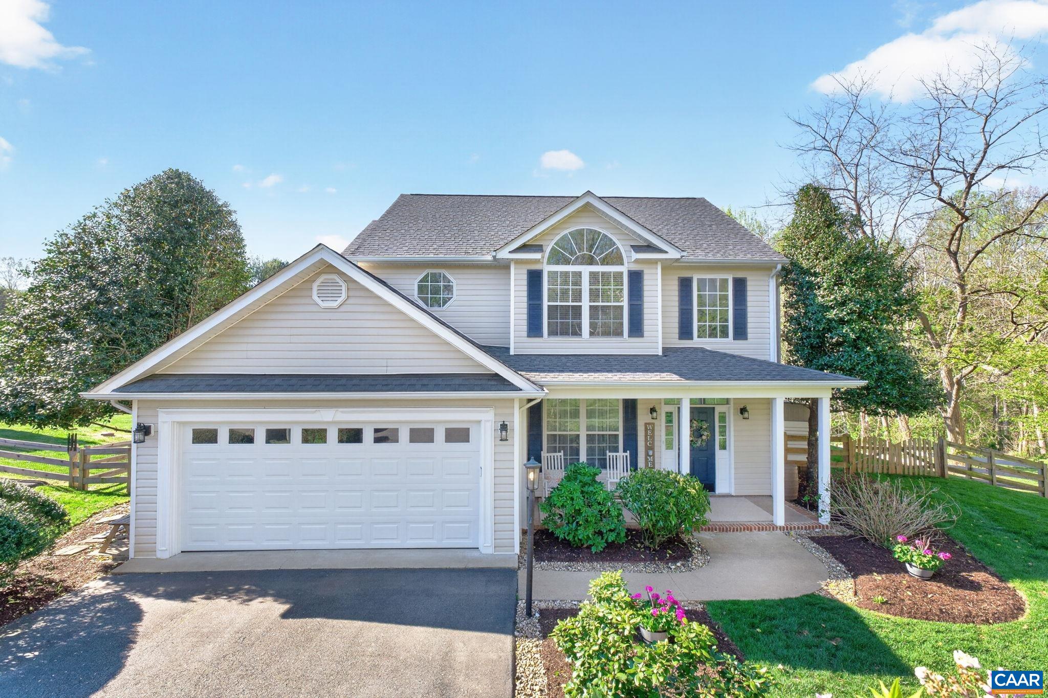 187 FOX HORN LN