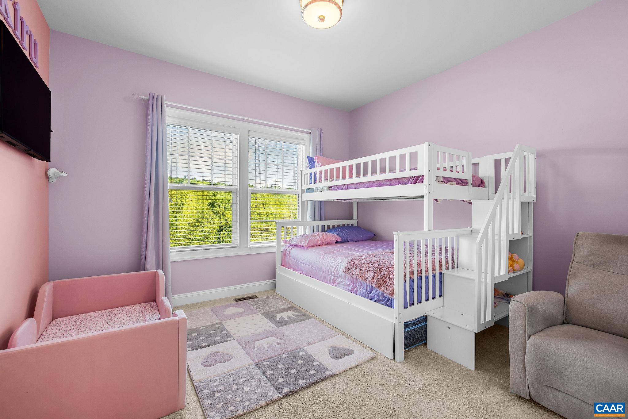 1630 VICTOR PL