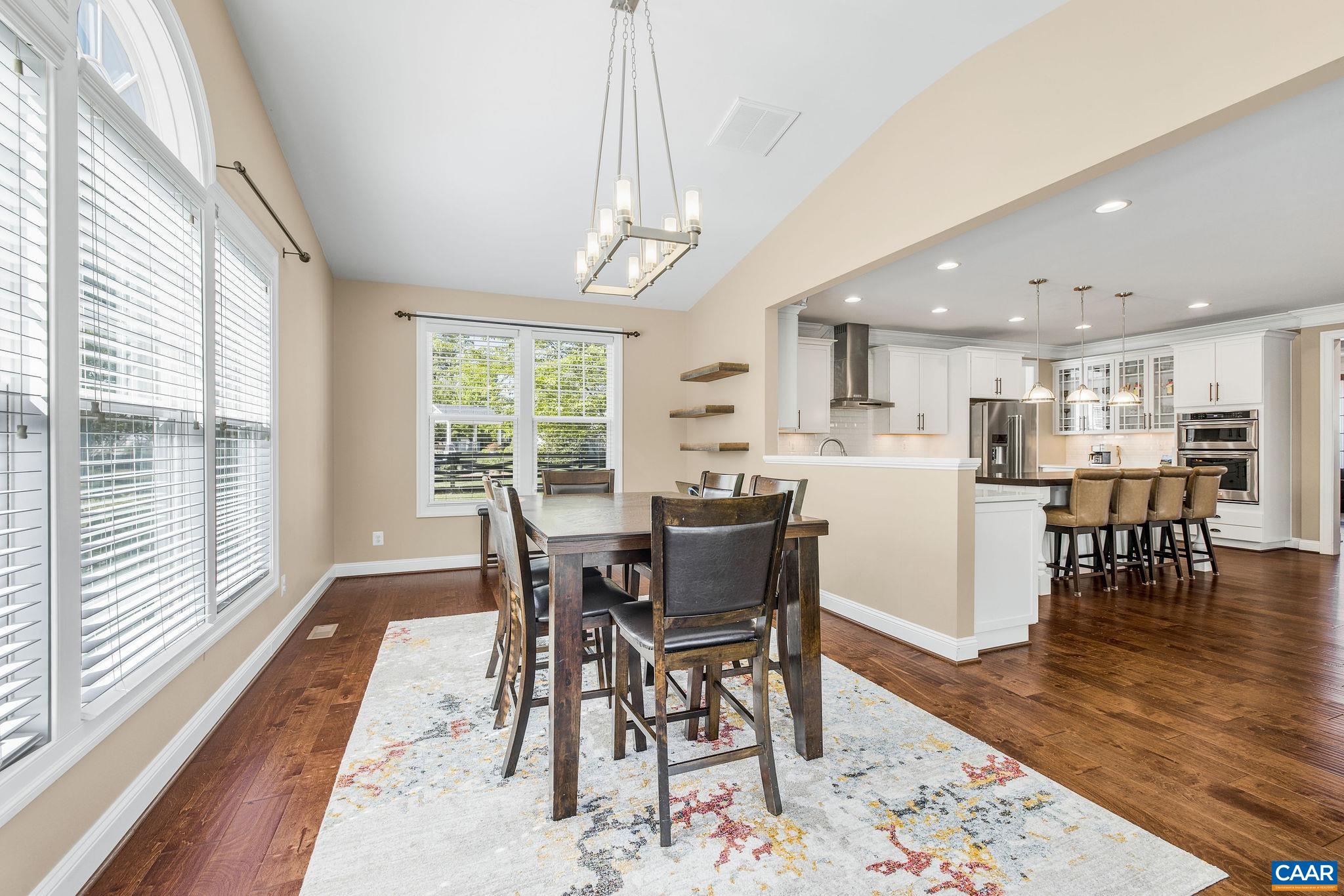 1630 VICTOR PL