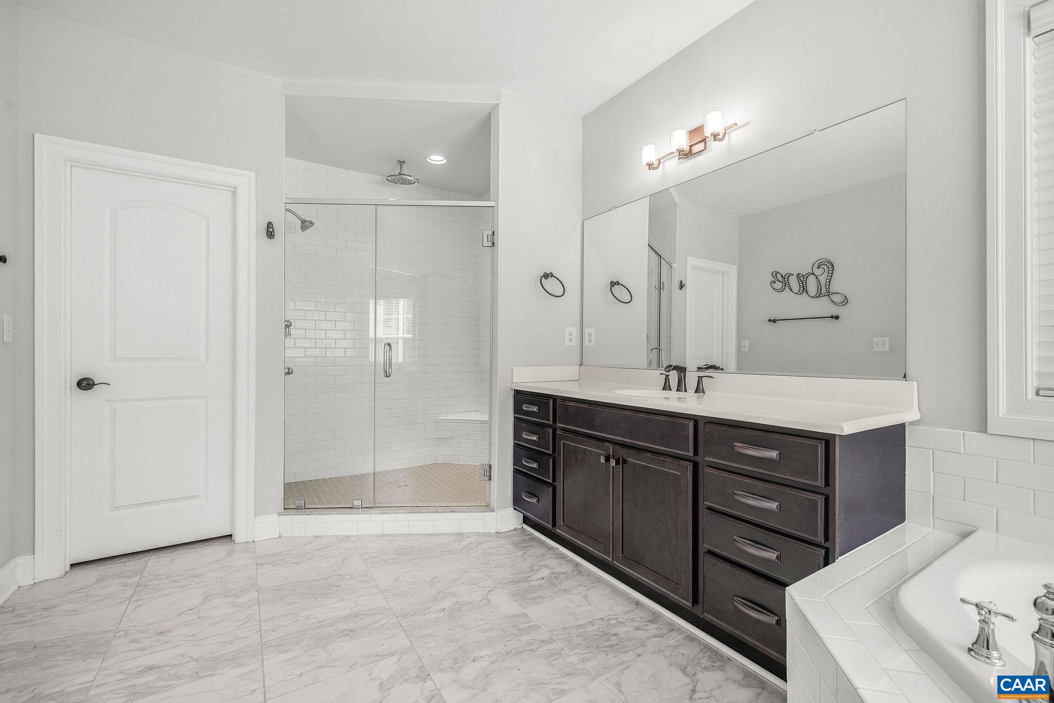 1630 VICTOR PL