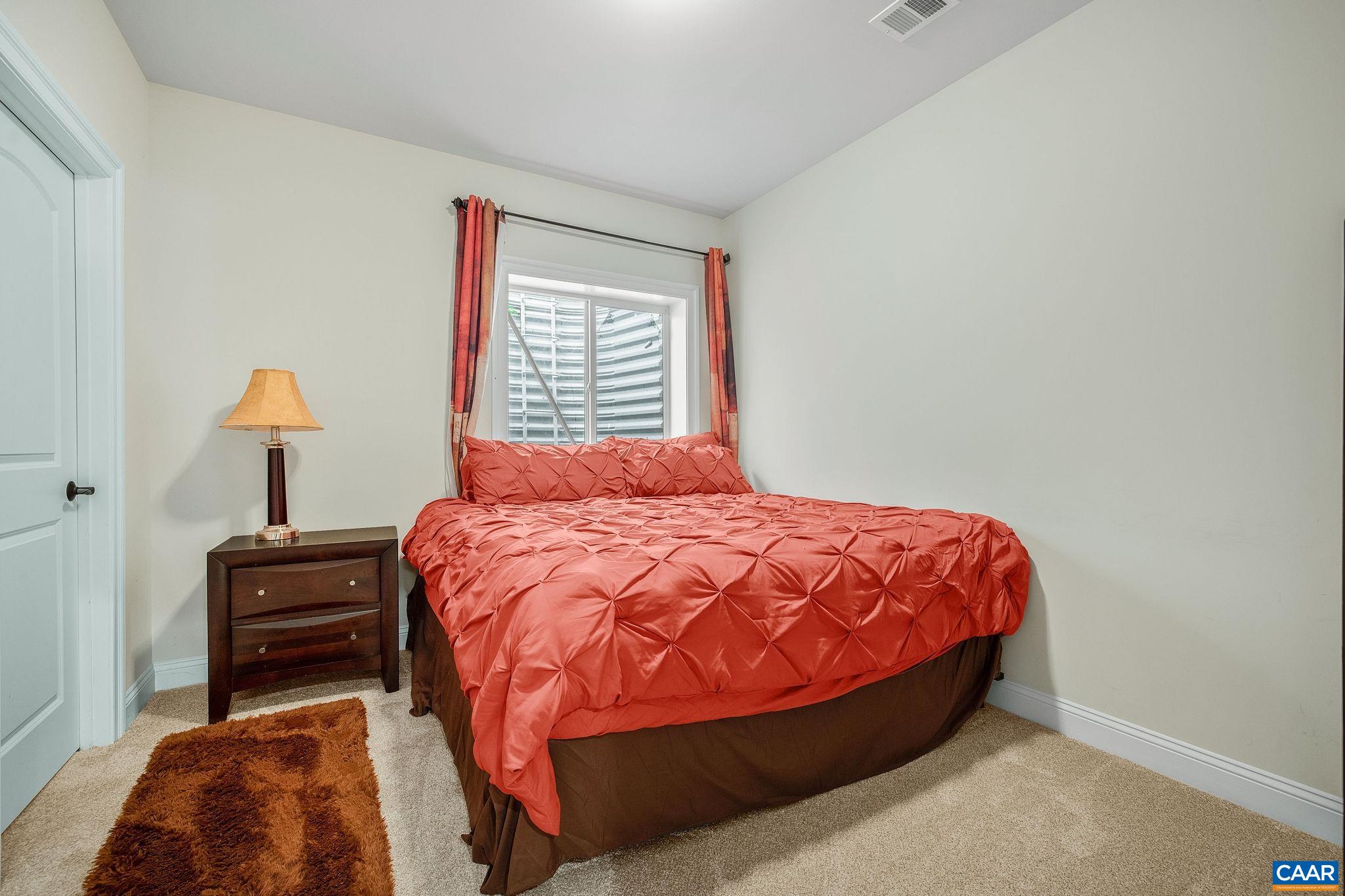 1630 VICTOR PL