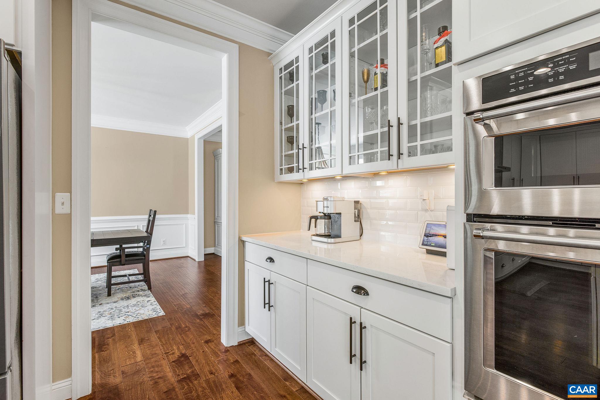 1630 VICTOR PL