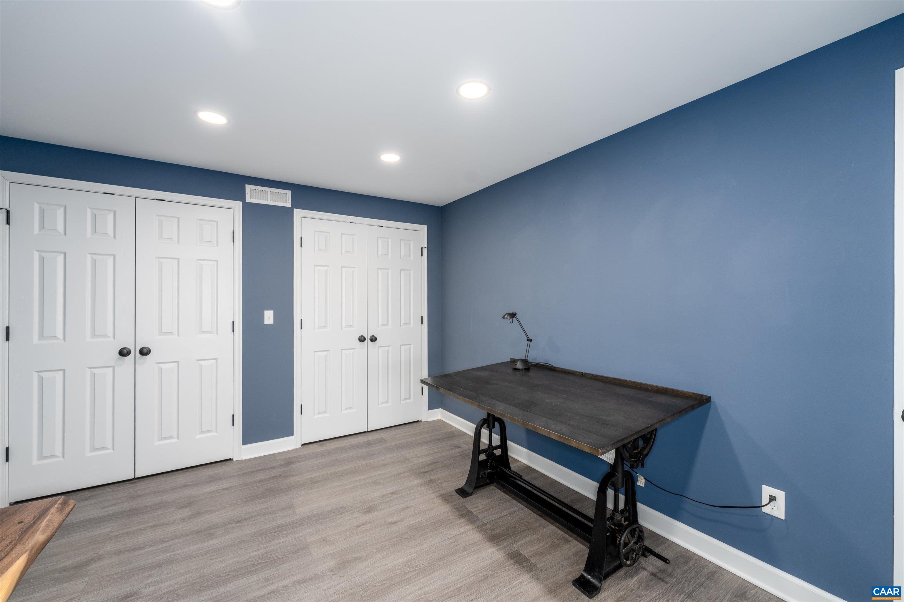 129 FONTANA CT