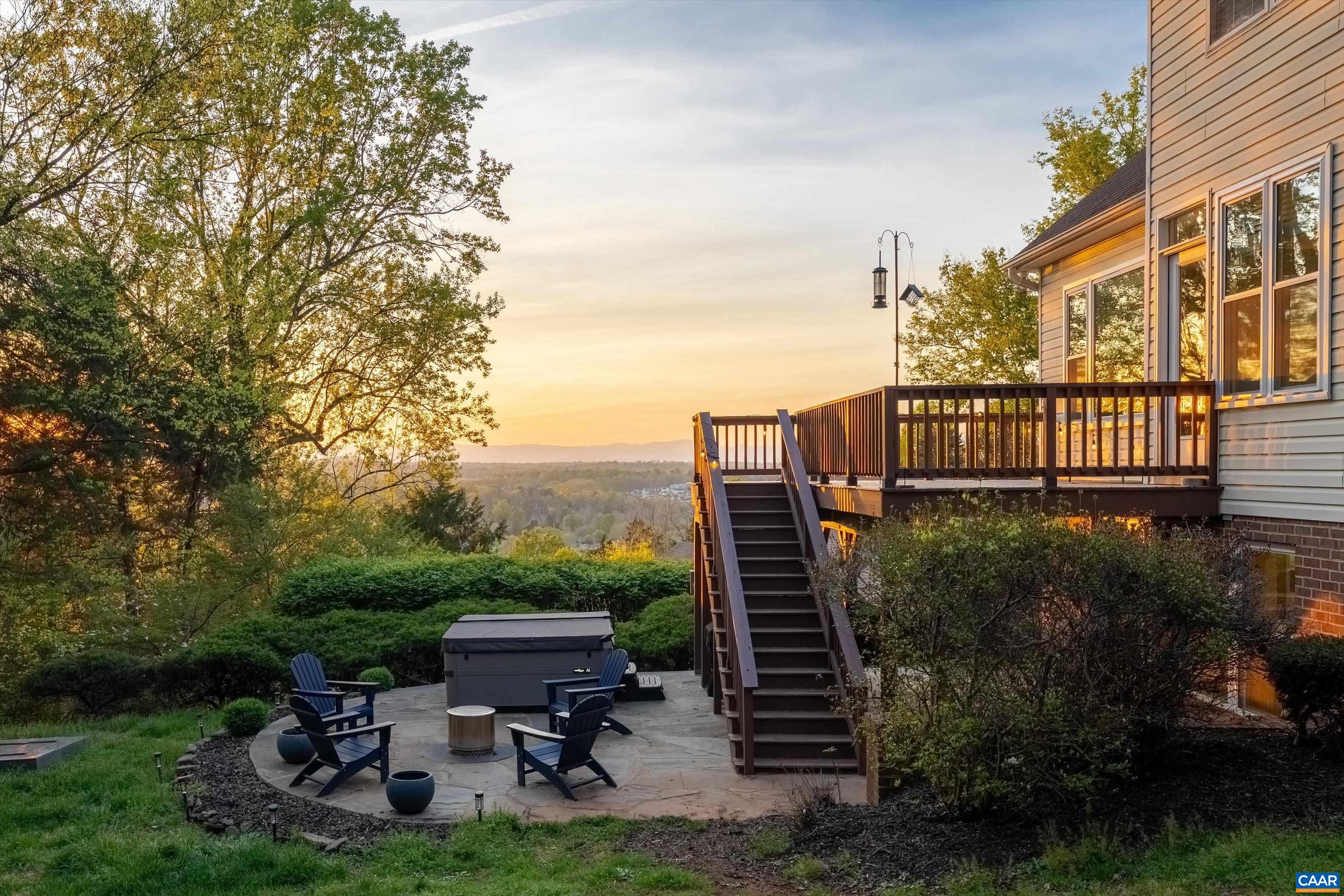 129 FONTANA CT