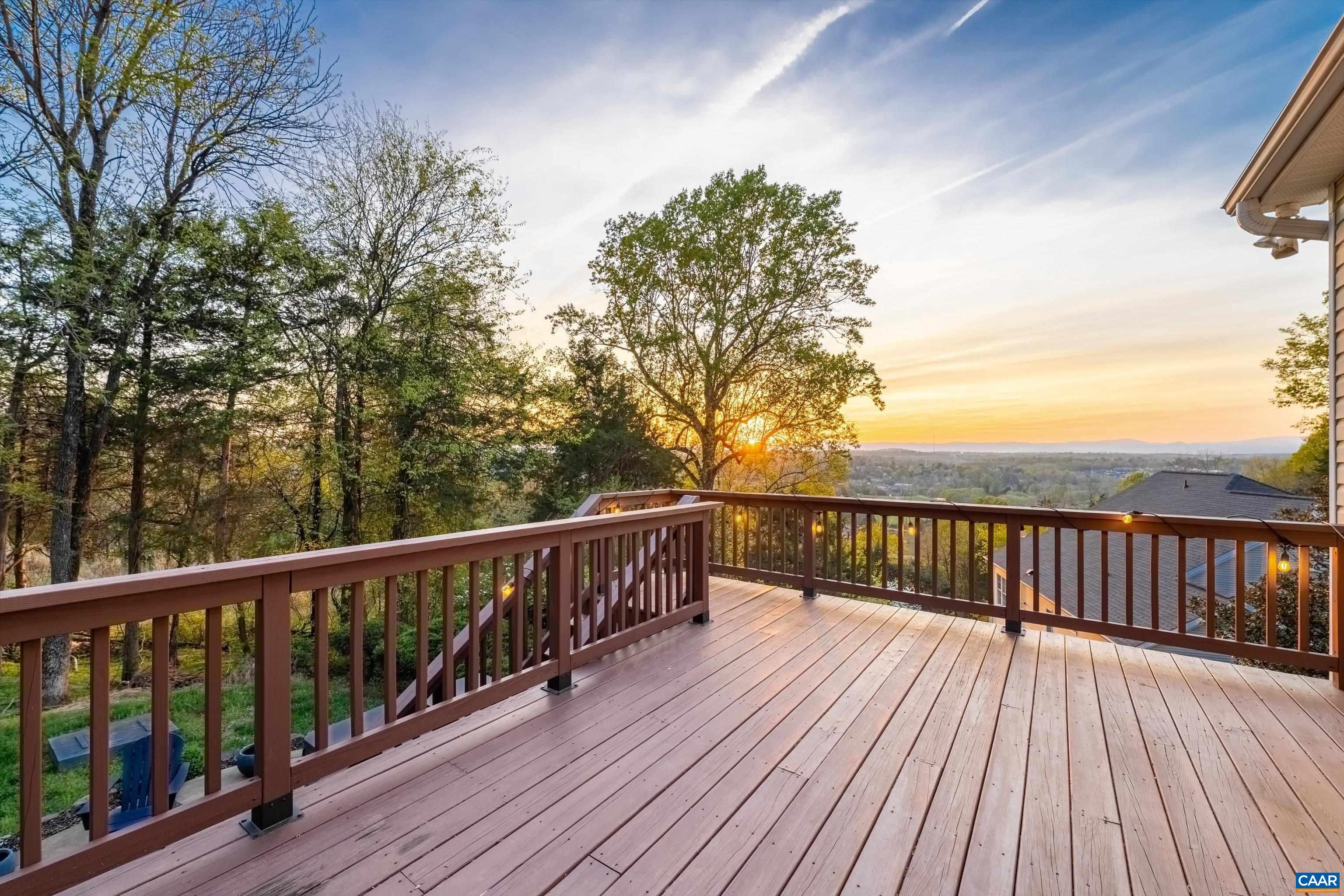 129 FONTANA CT