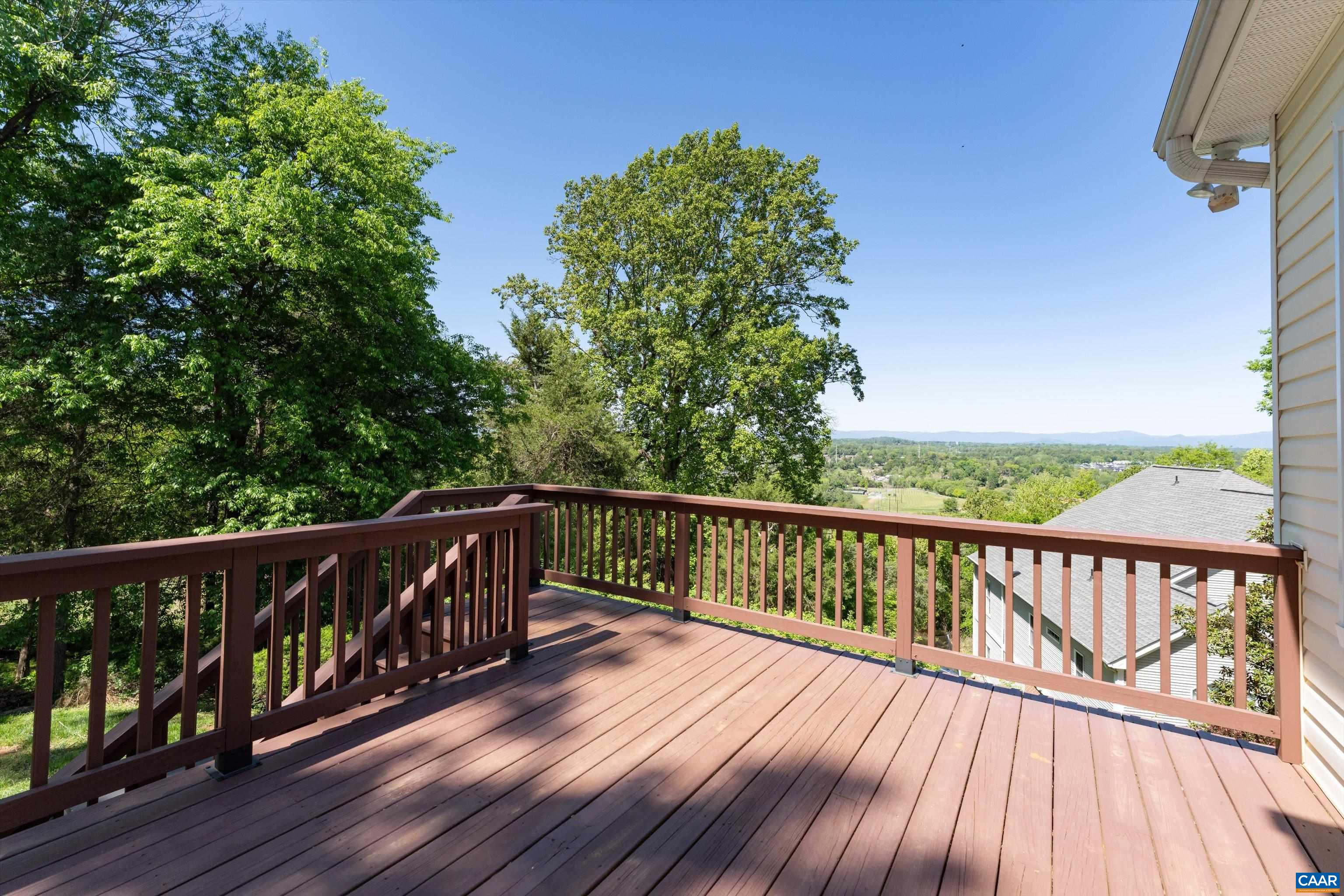 129 FONTANA CT