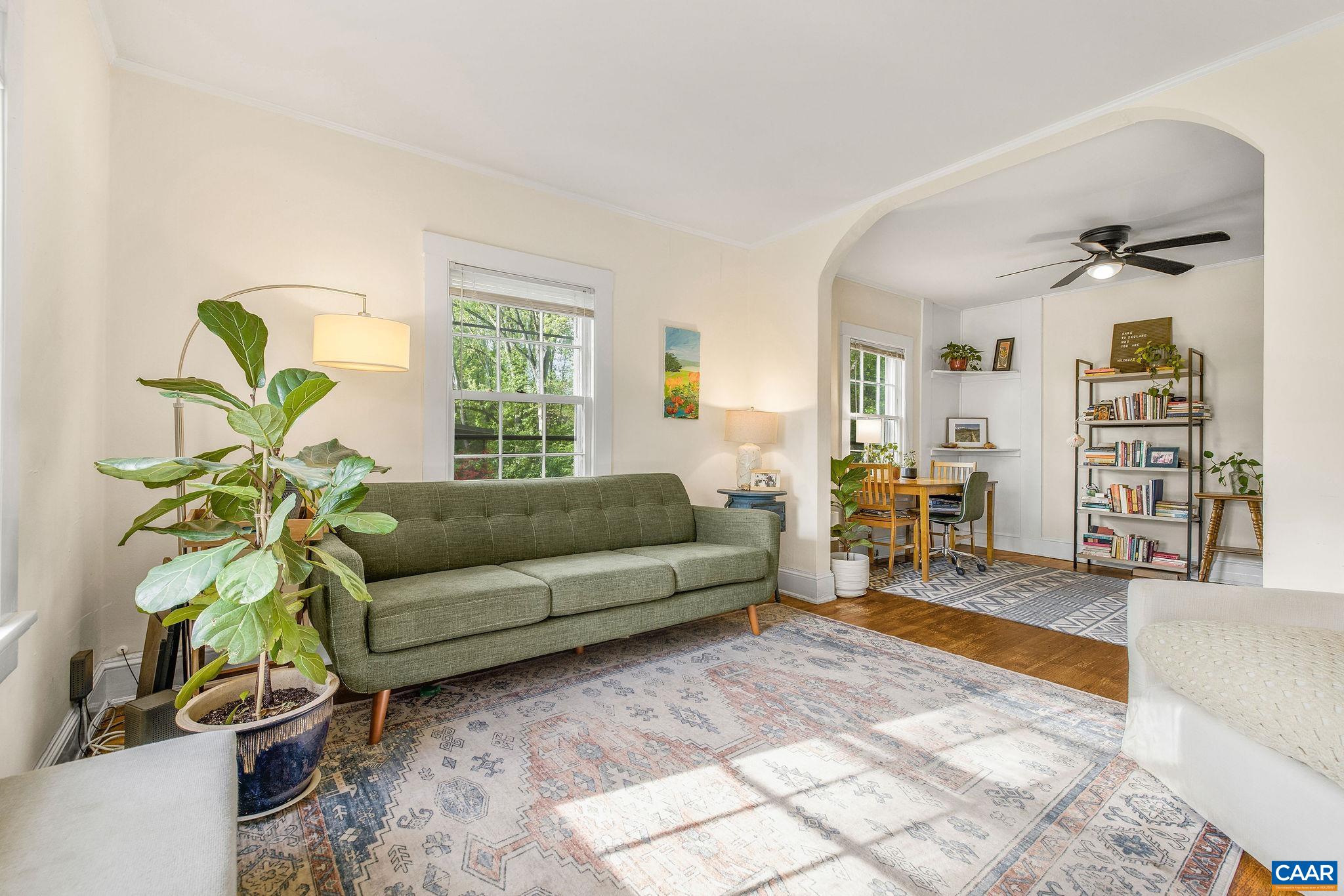 2325 HIGHLAND AVE