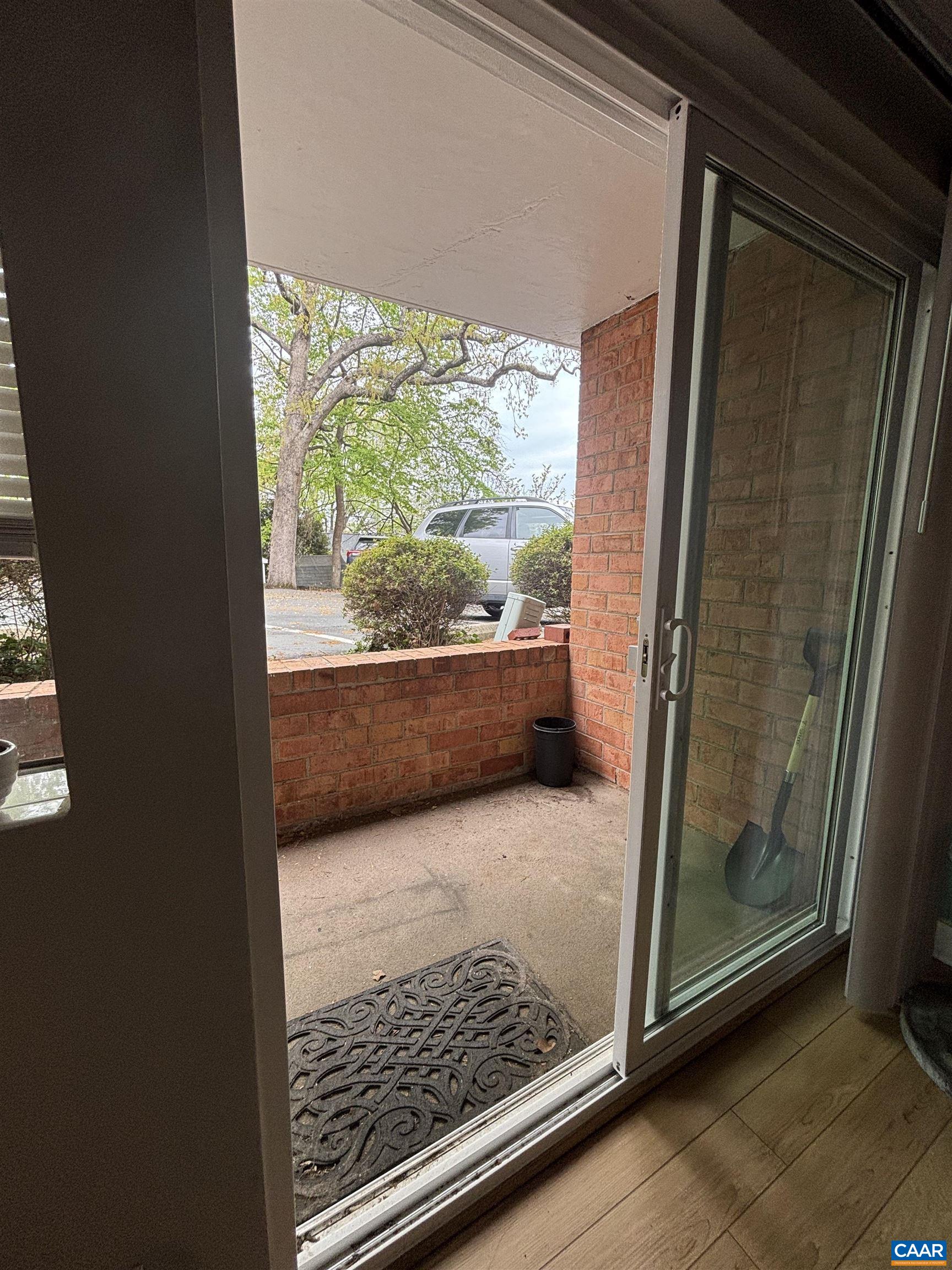 1800 JEFFERSON PARK AVE Unit: 62
