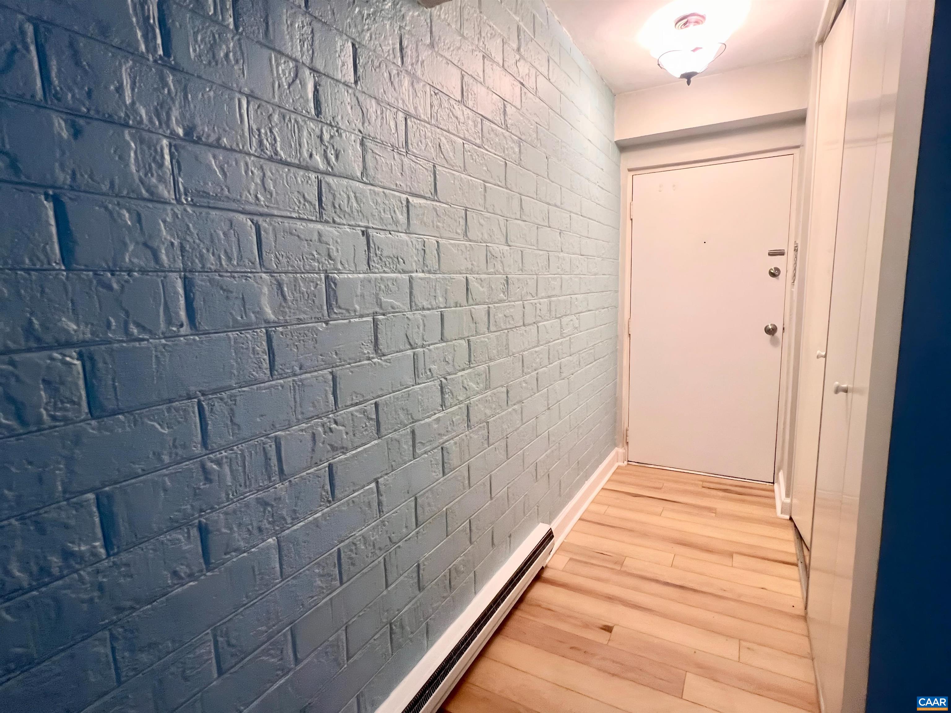 1800 JEFFERSON PARK AVE Unit: 62