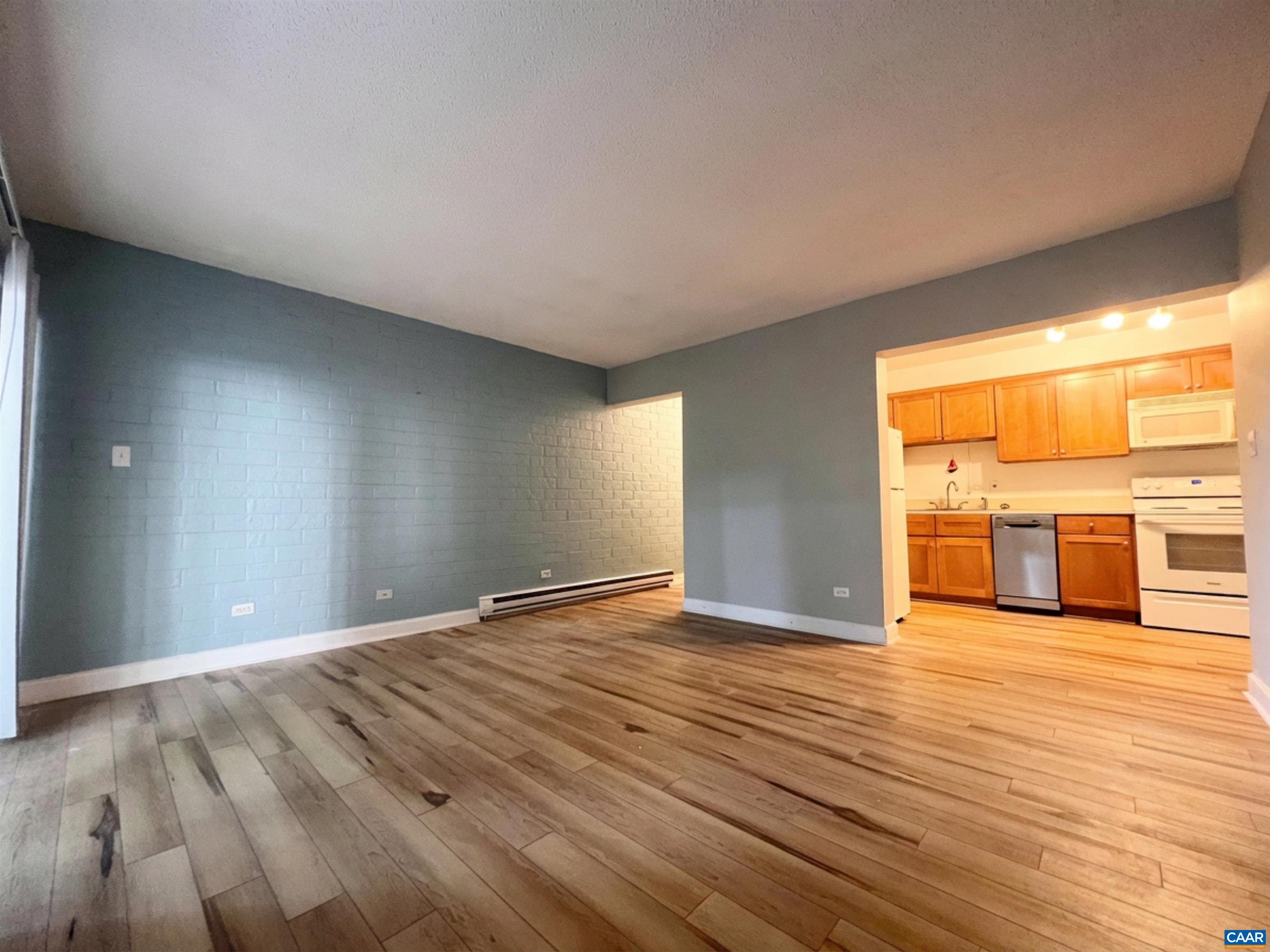1800 JEFFERSON PARK AVE Unit: 62