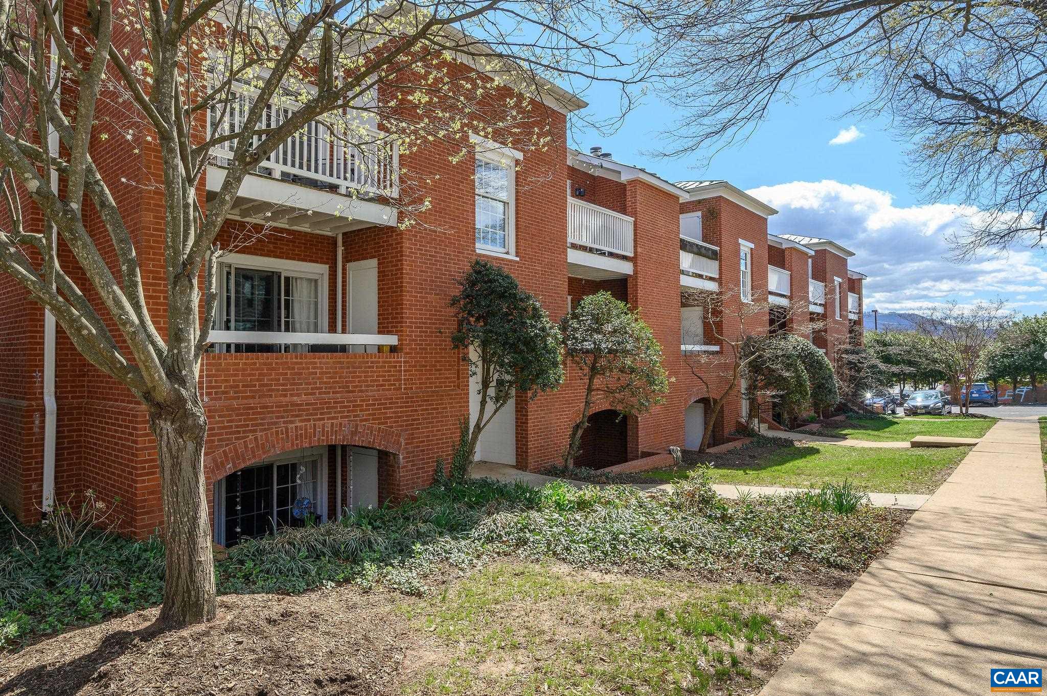 804 EAST JEFFERSON ST Unit: D