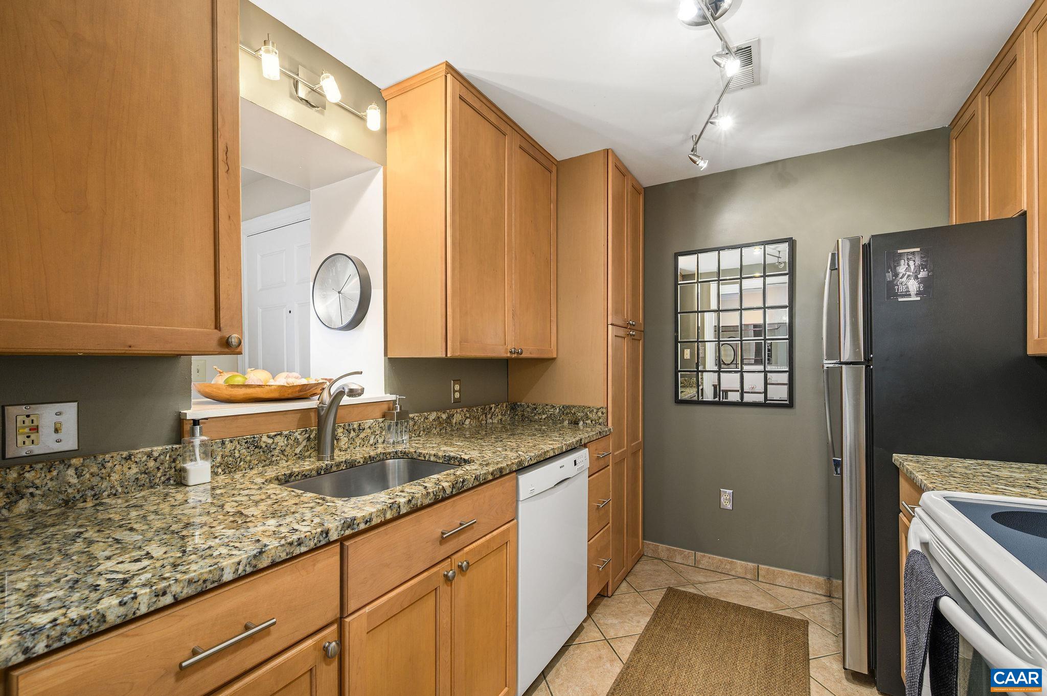804 EAST JEFFERSON ST Unit: D