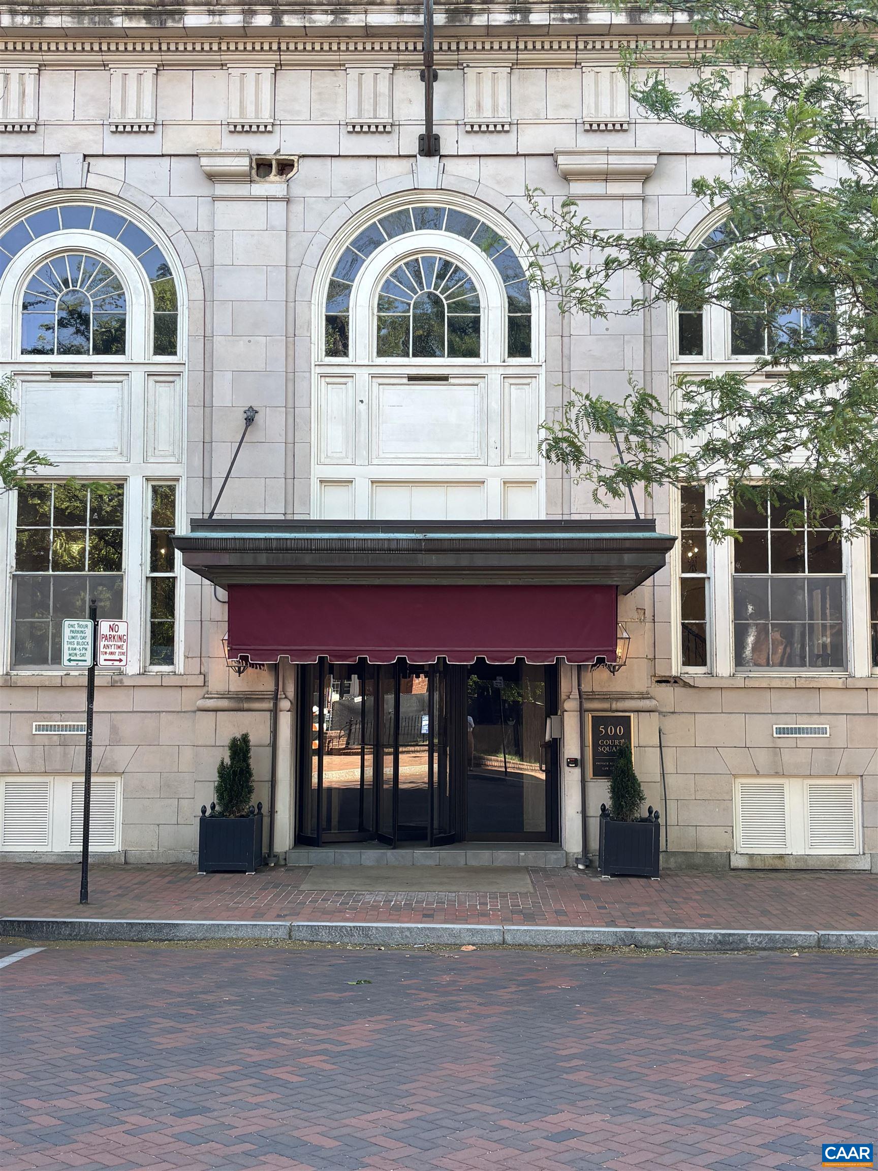500 COURT SQ Unit: 602