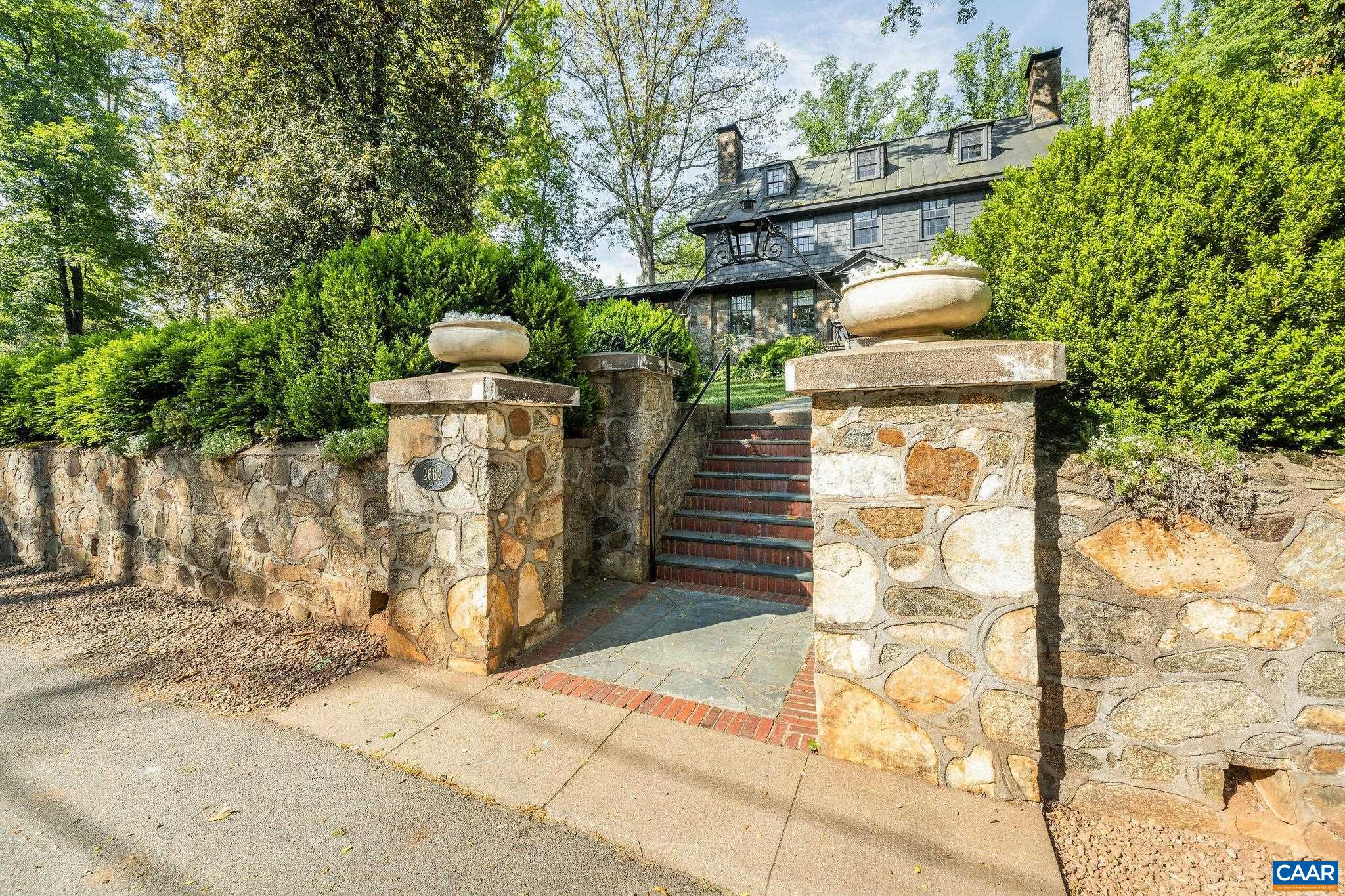 2662 JEFFERSON PARK CIR