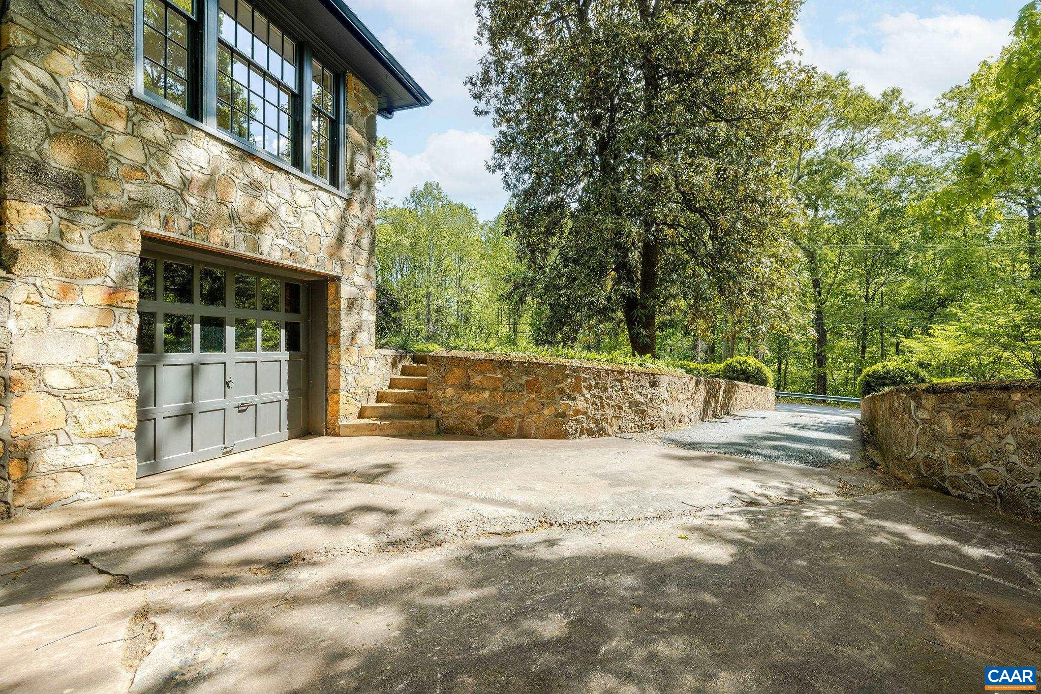 2662 JEFFERSON PARK CIR