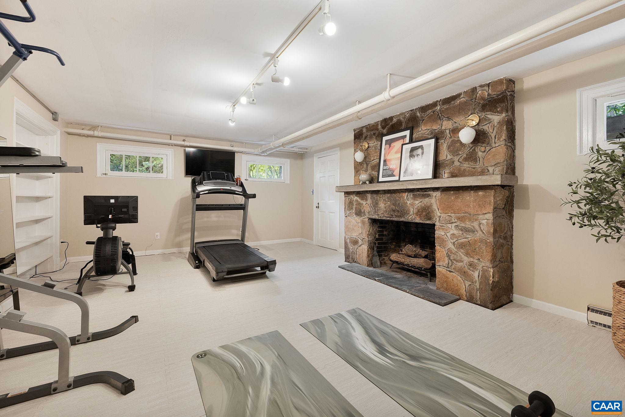 2662 JEFFERSON PARK CIR