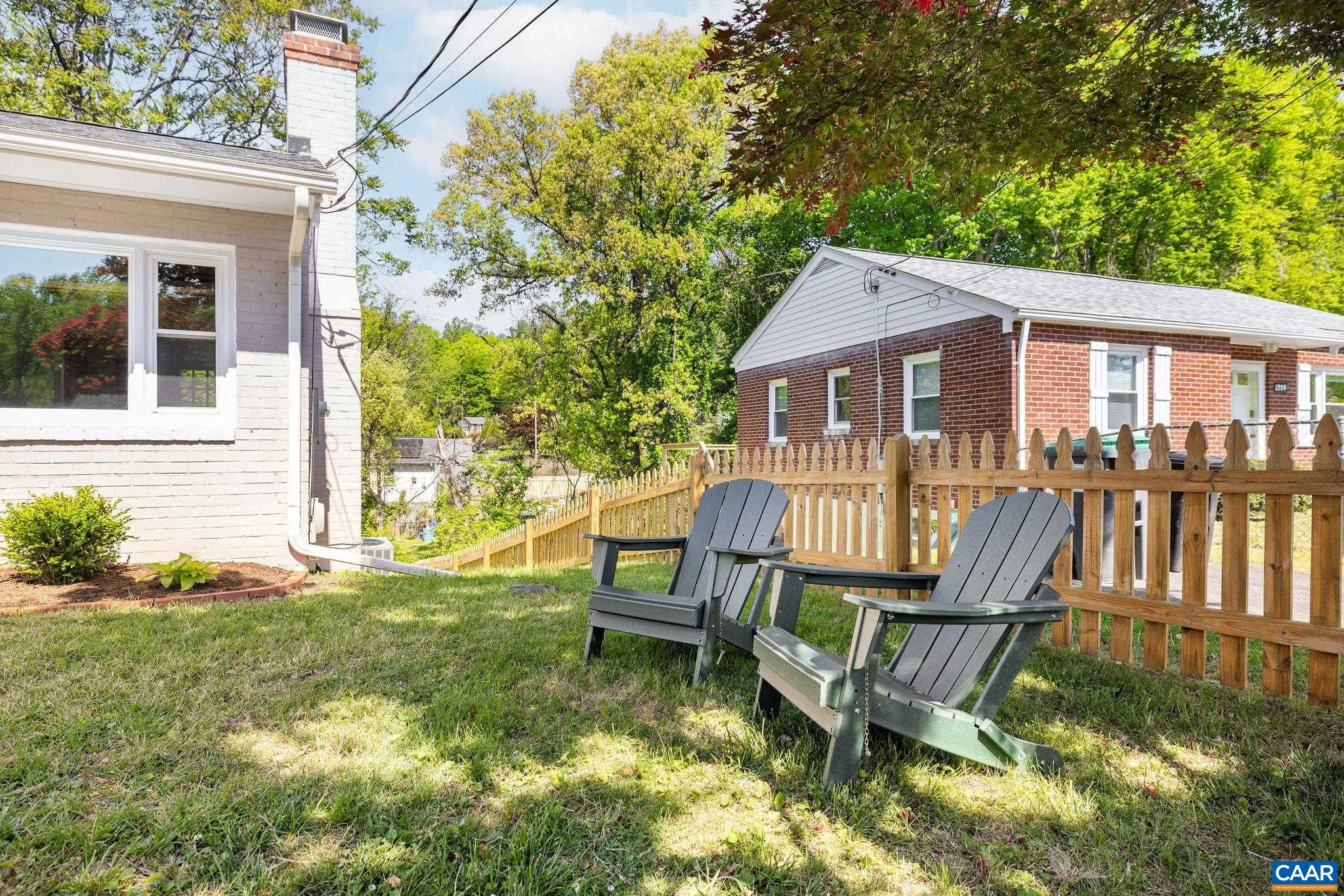 1007 HOLMES AVE