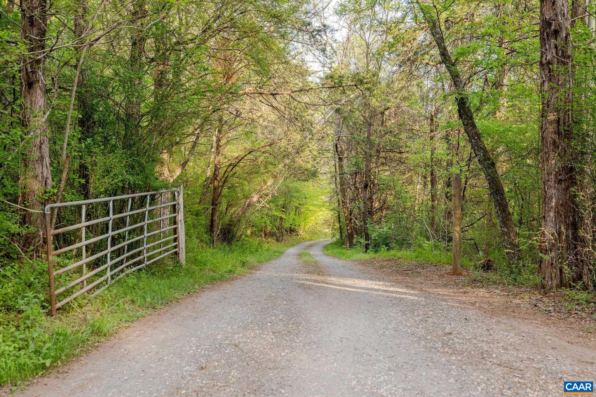 137 acres JAMES RIVER RD