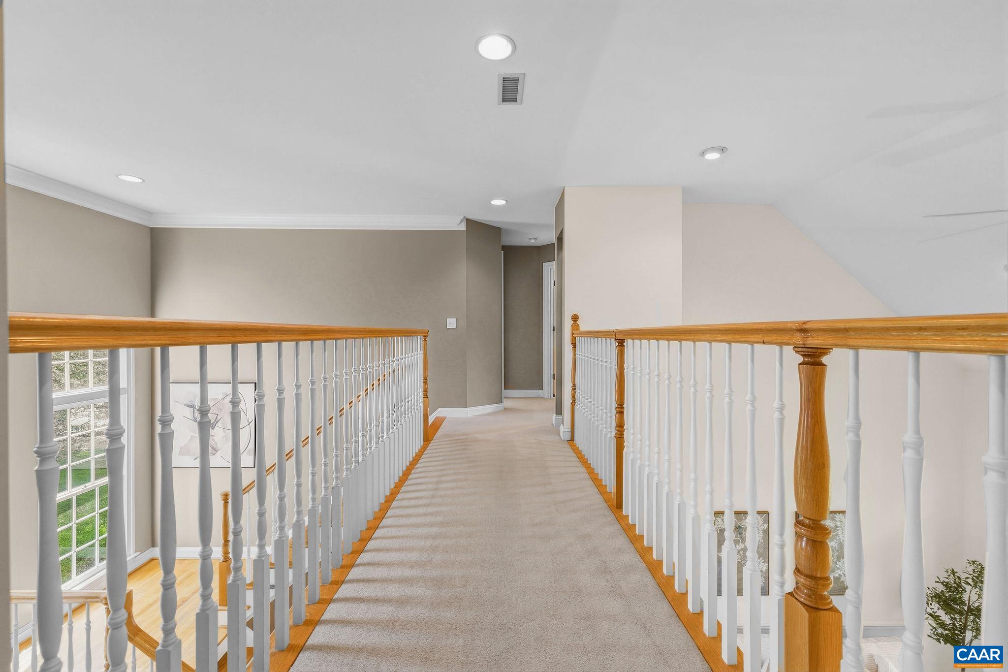 3243 DARBY RD