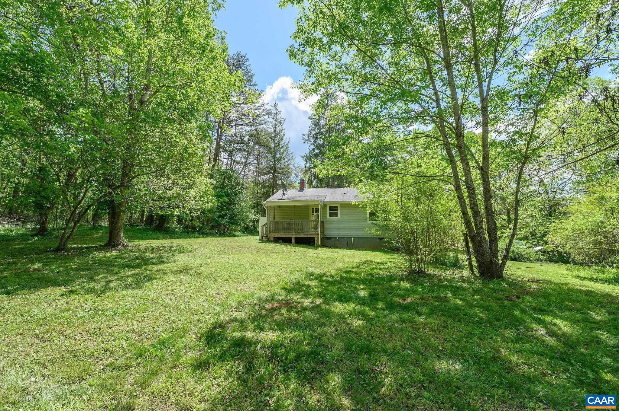 6554 ESMONT RD