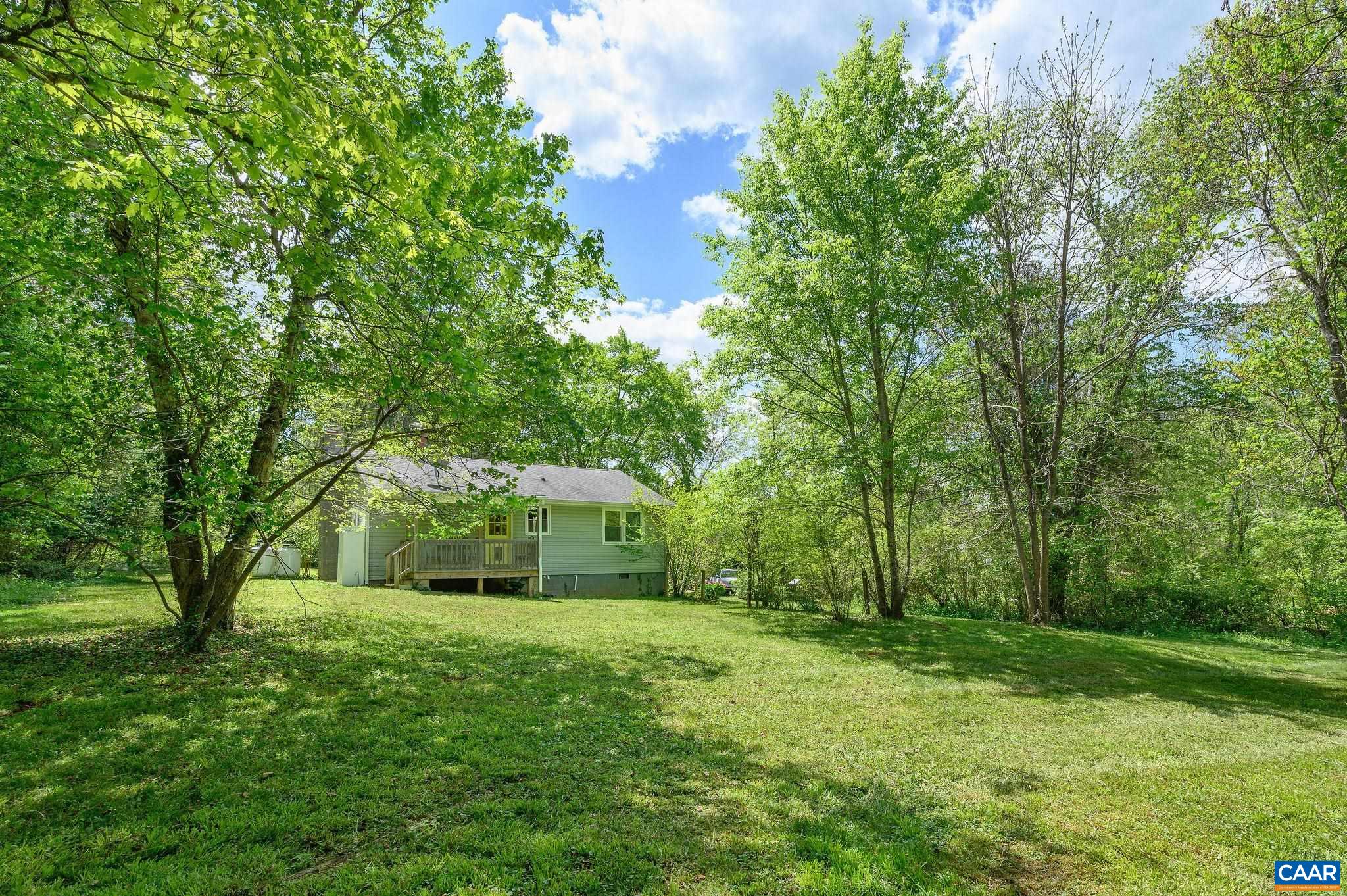 6554 ESMONT RD