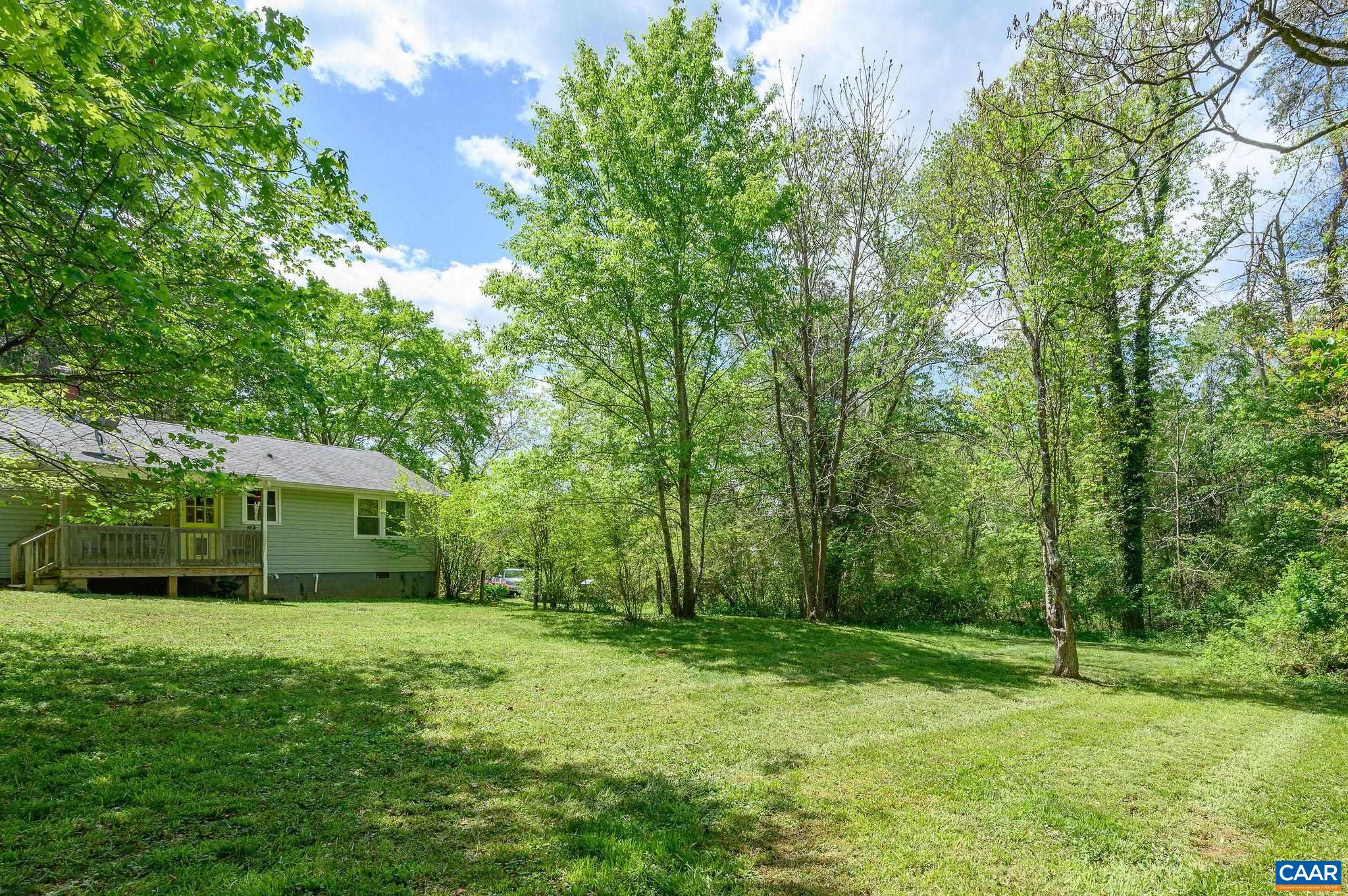 6554 ESMONT RD
