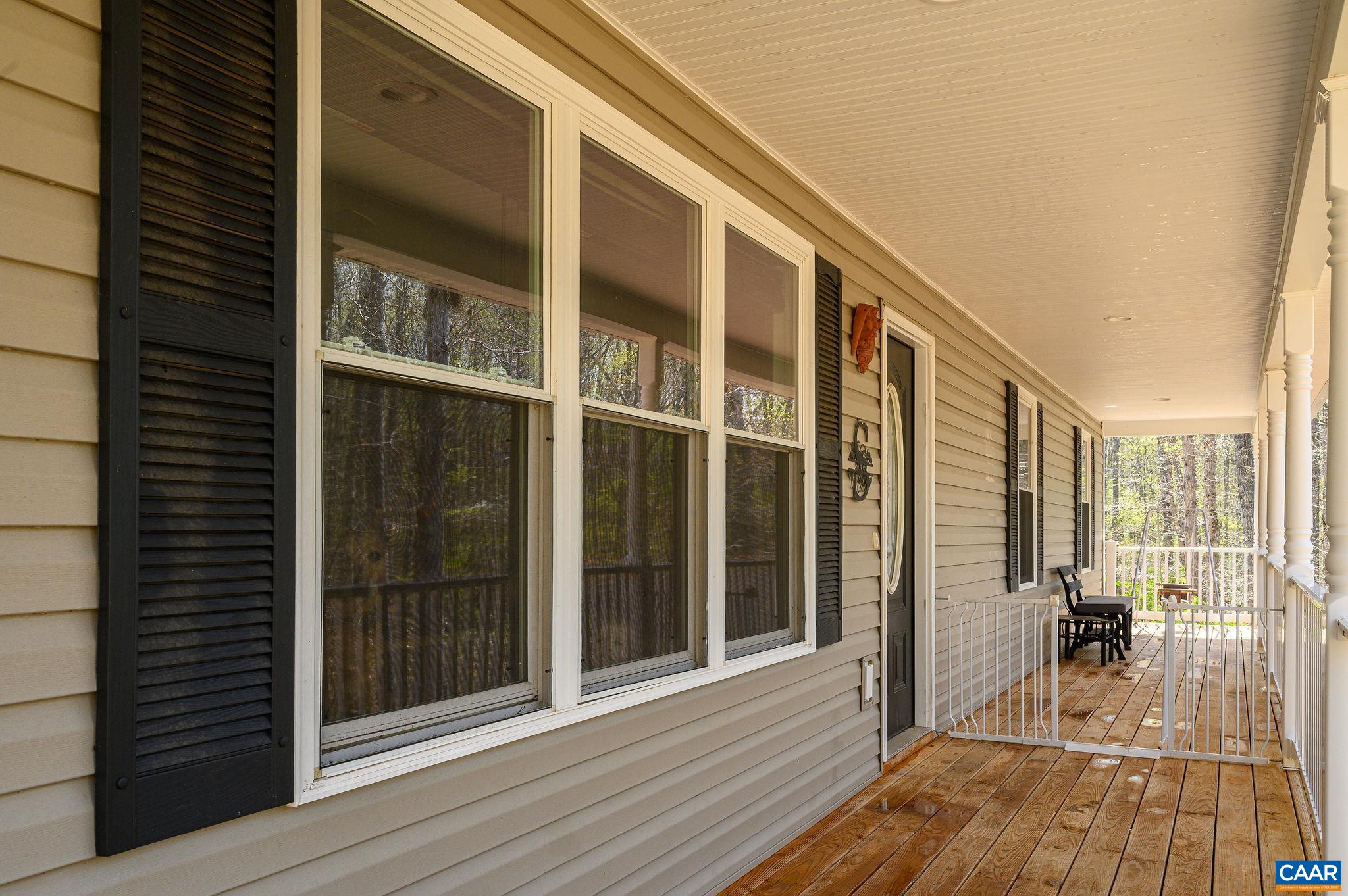 266 SWIFT RUN RD