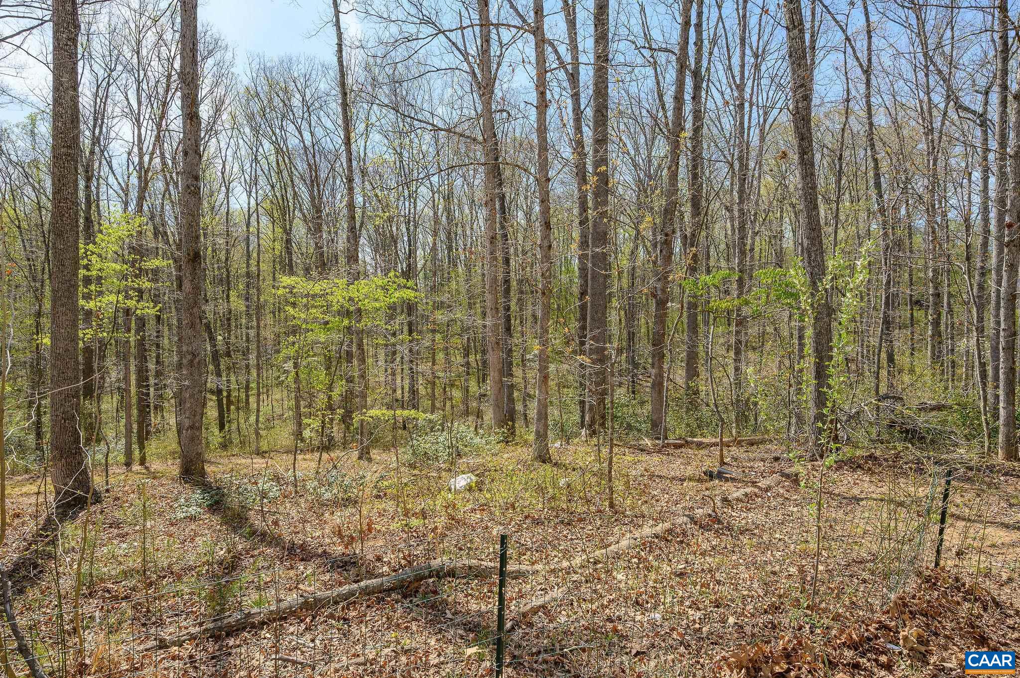 266 SWIFT RUN RD