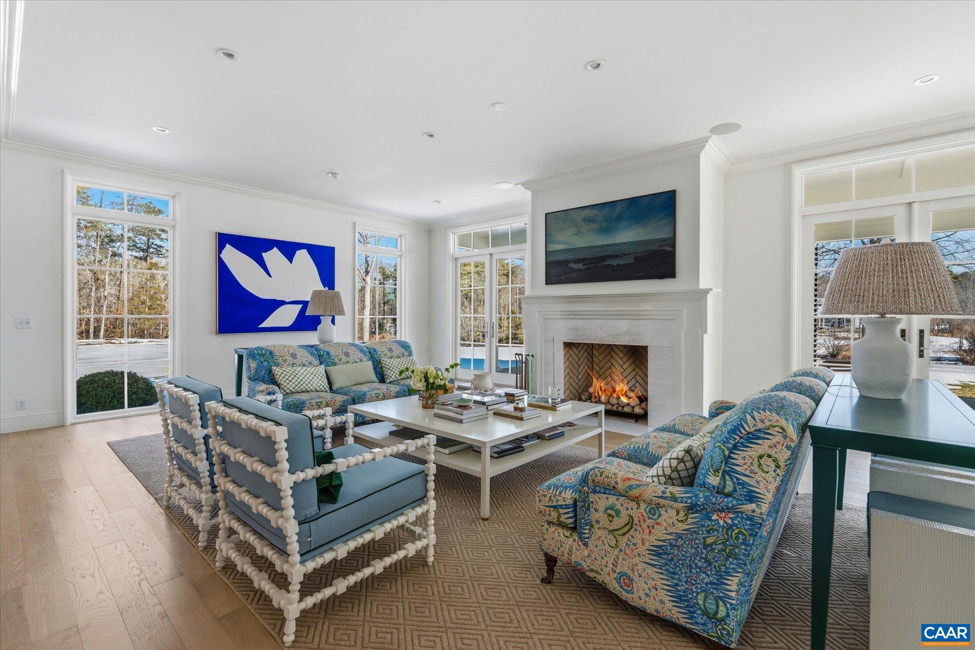 4018 FAIRWAY DR