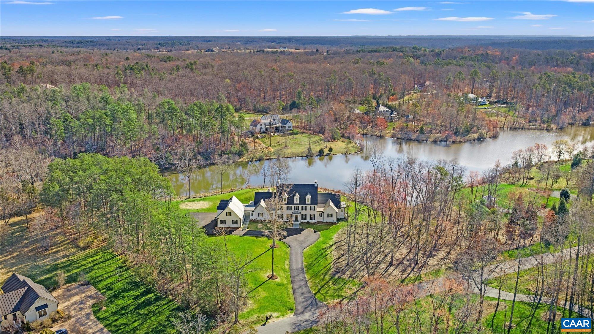 4018 FAIRWAY DR