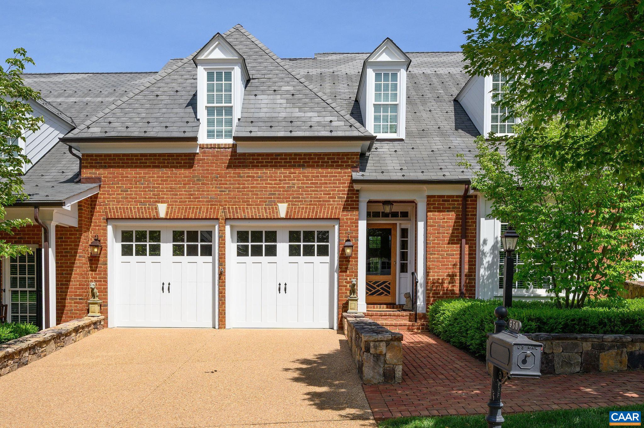 950 MARSH LN