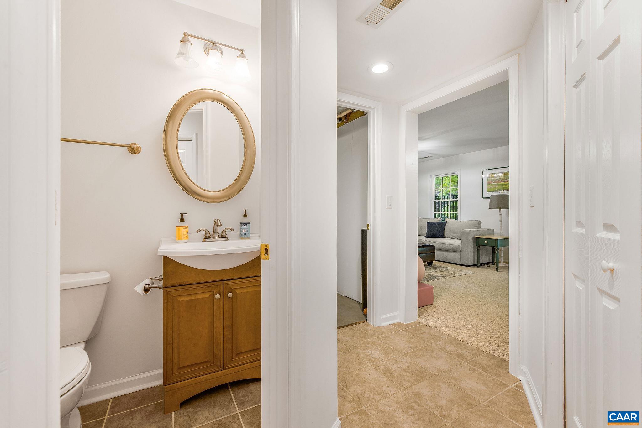 1500 PERTH CT