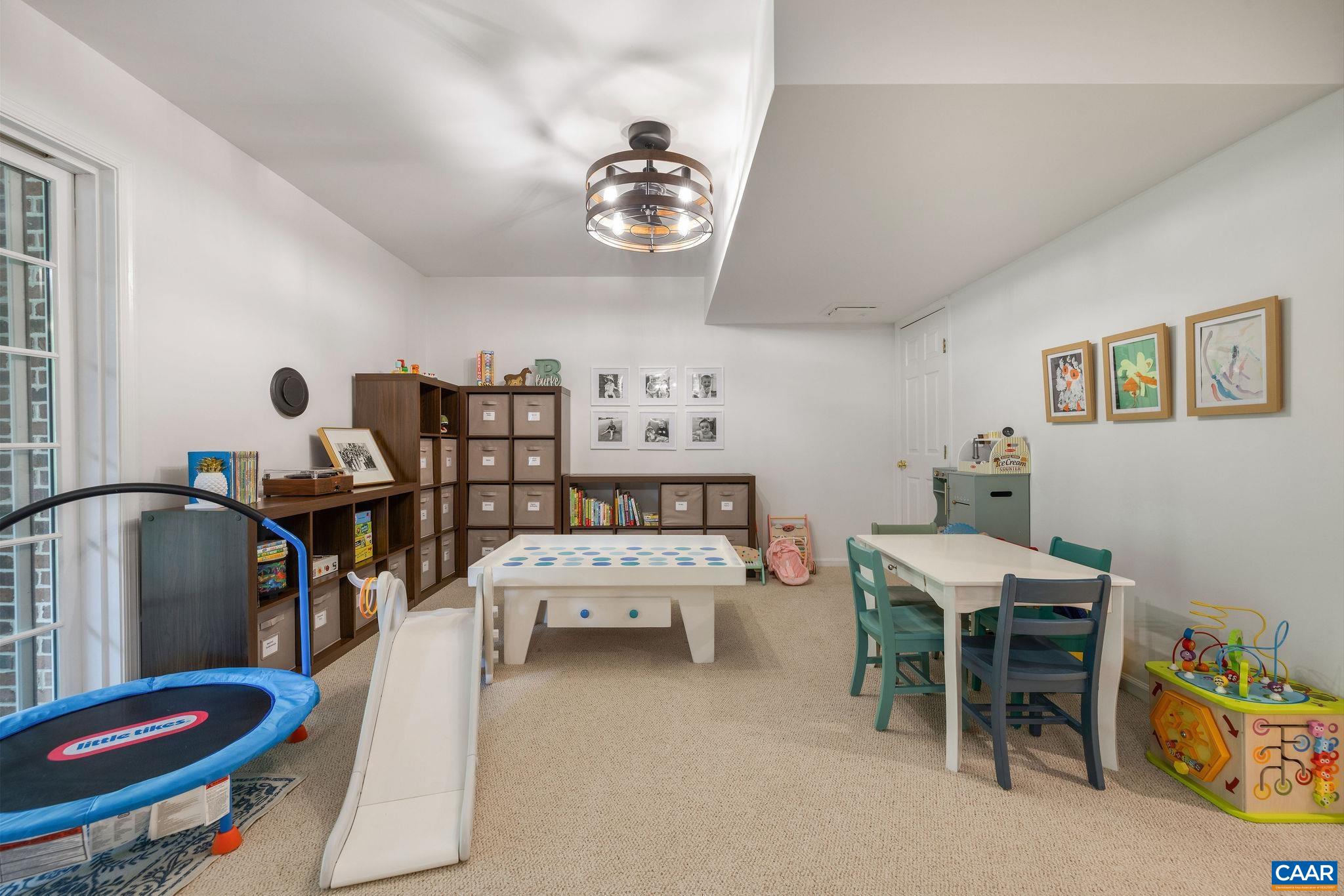 1500 PERTH CT