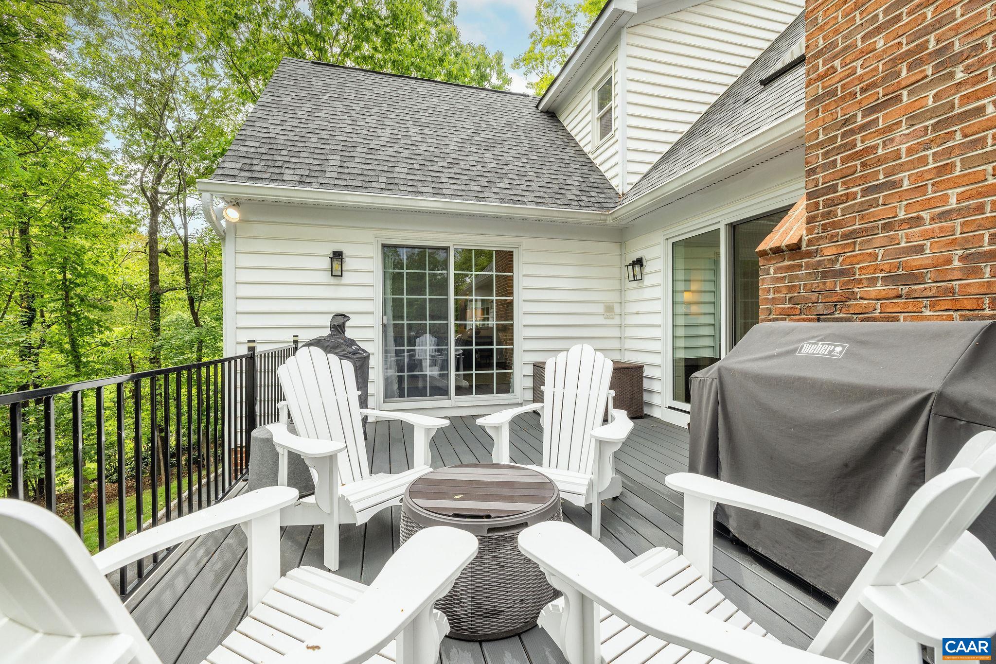 1500 PERTH CT