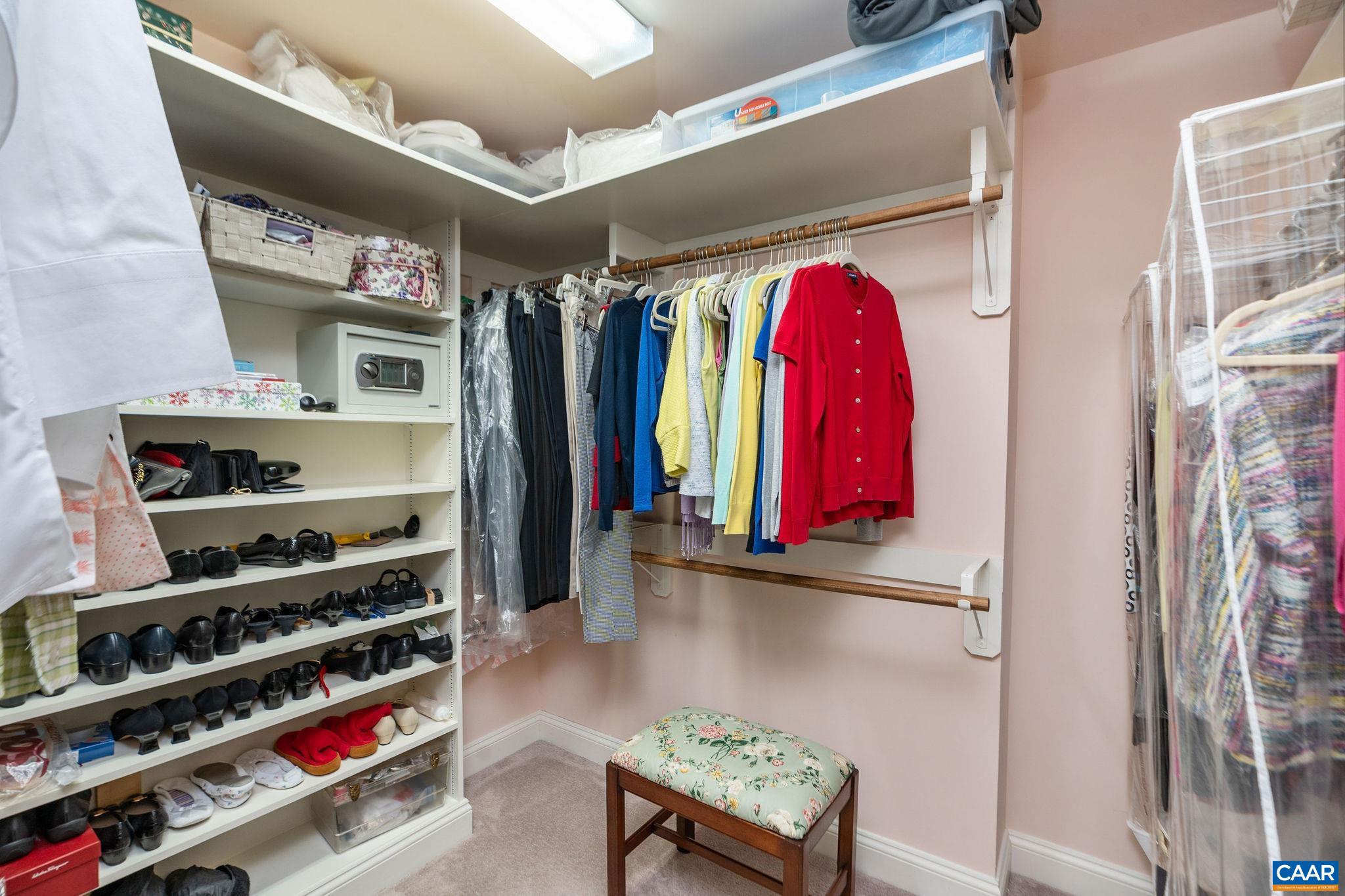 500 CRESTWOOD DR Unit: 2604