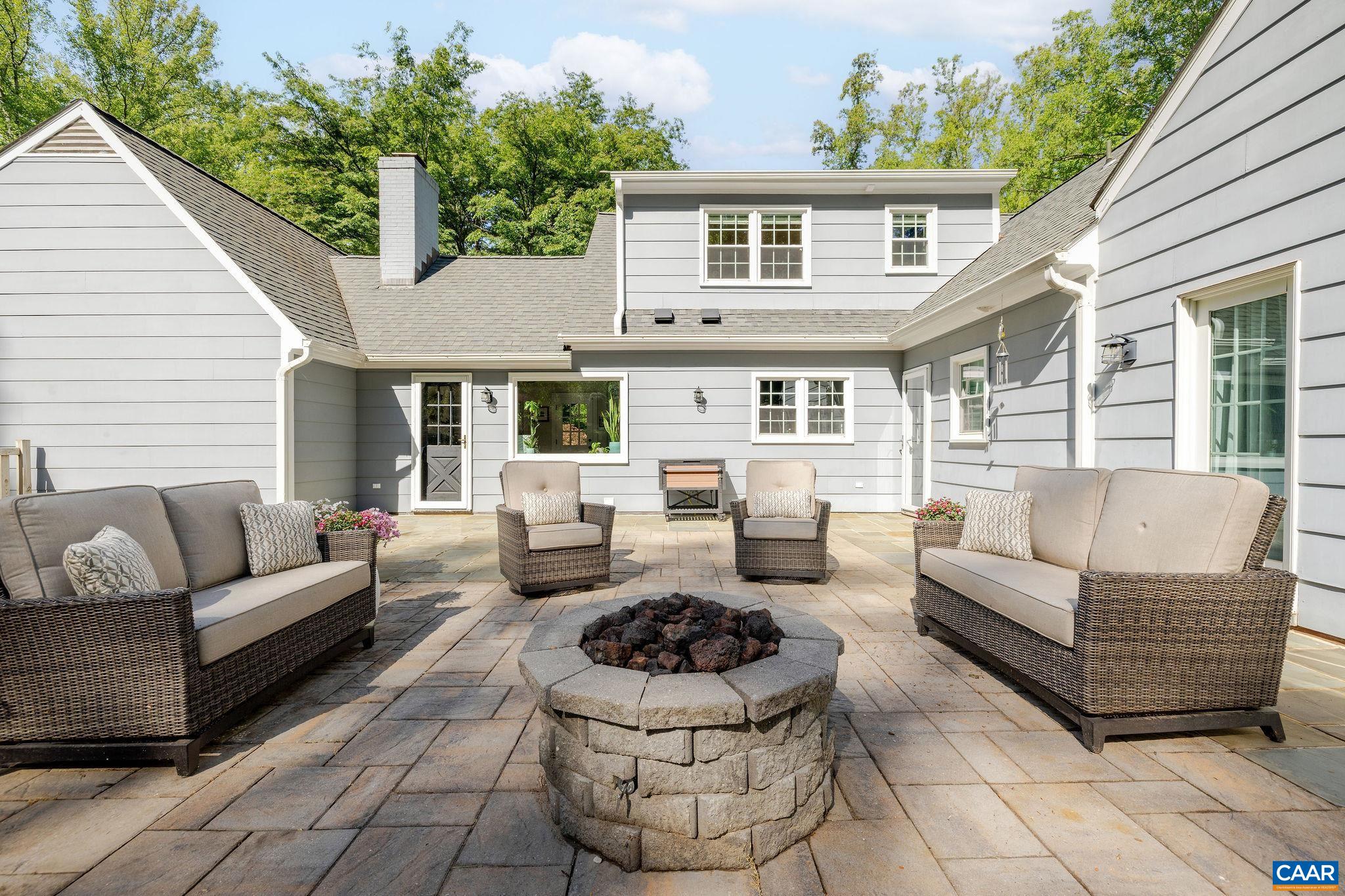 235 WILLOW BROOK RD