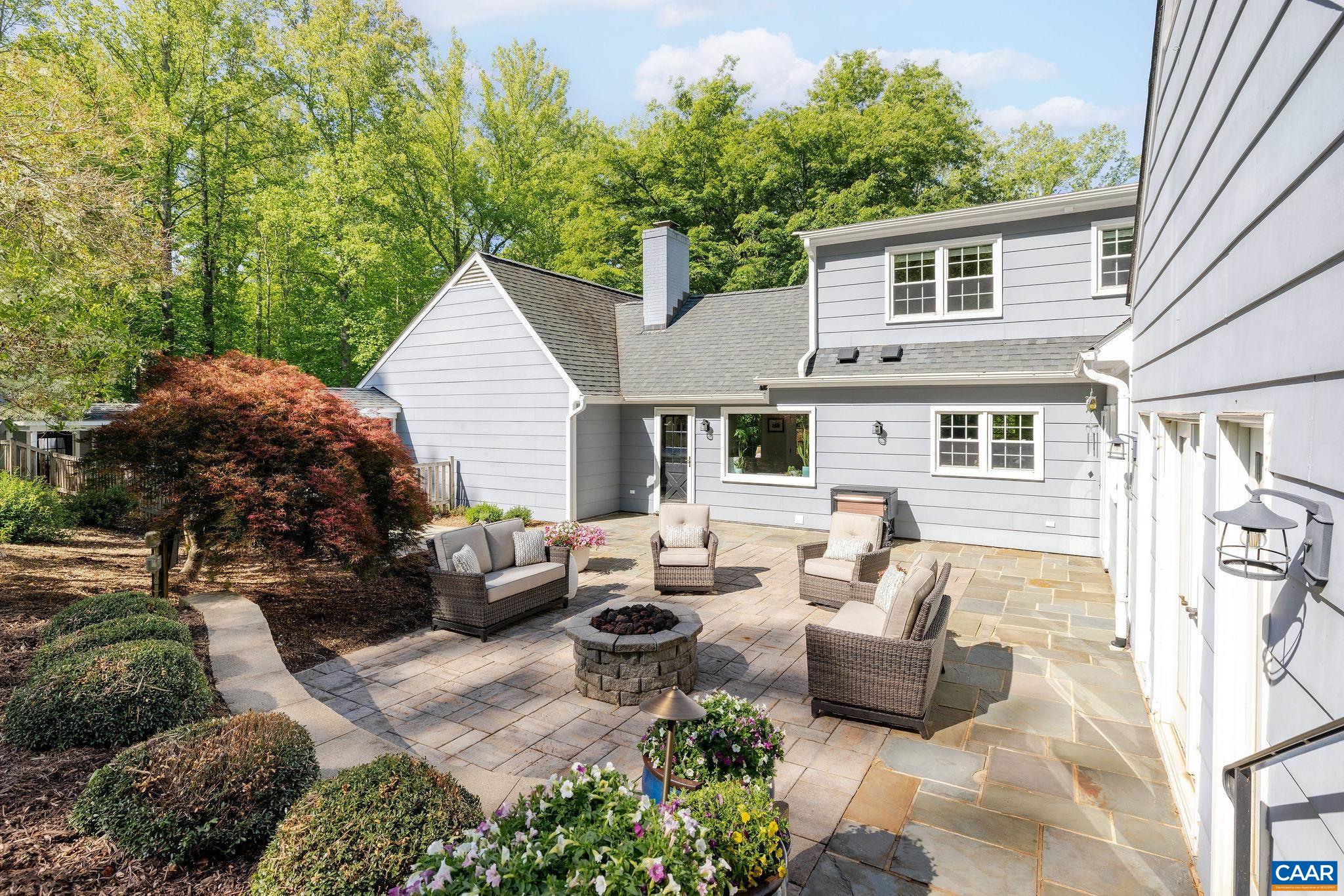 235 WILLOW BROOK RD