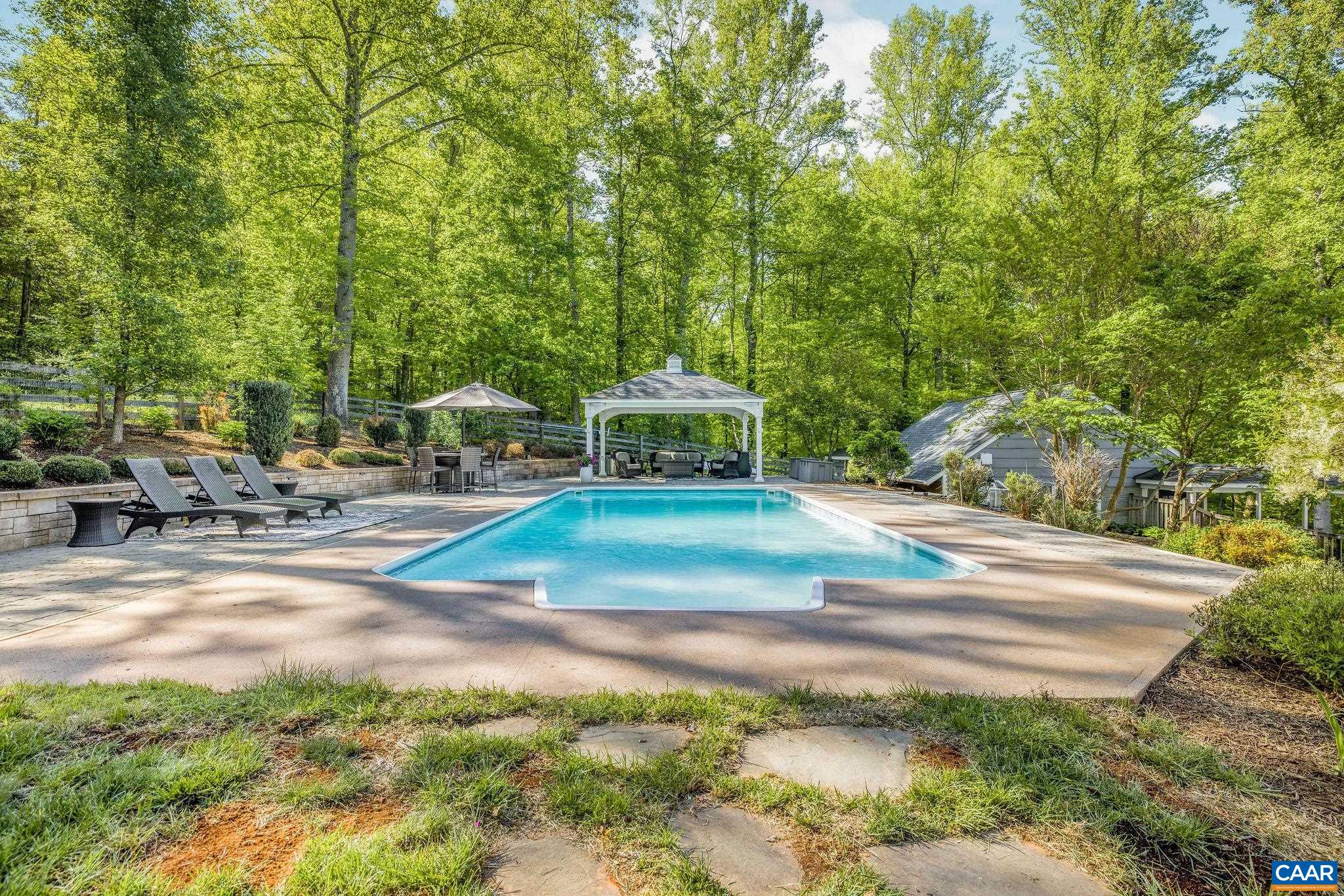 235 WILLOW BROOK RD