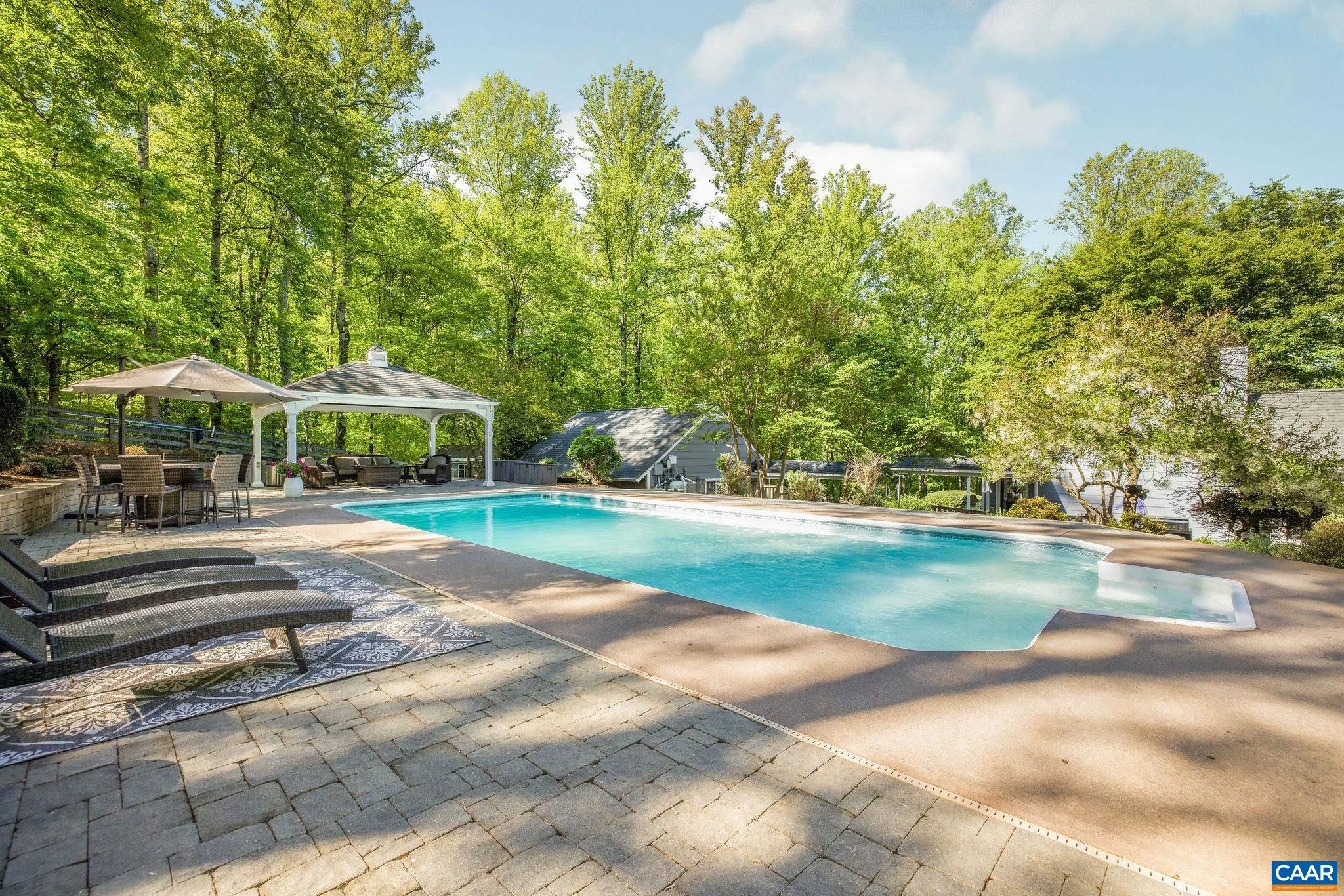 235 WILLOW BROOK RD