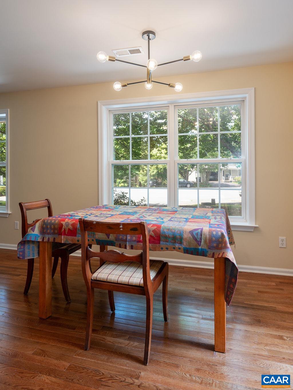 121 SUNDROPS CT
