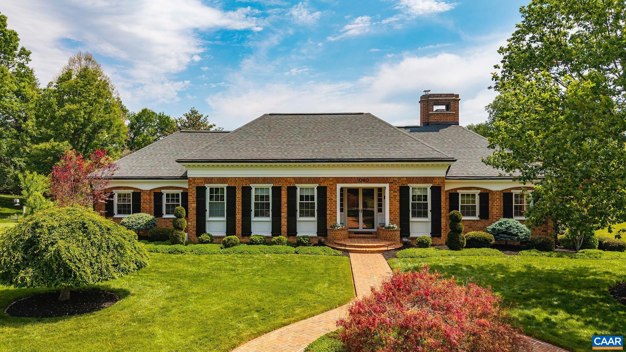 1080 FAIRWAY DR